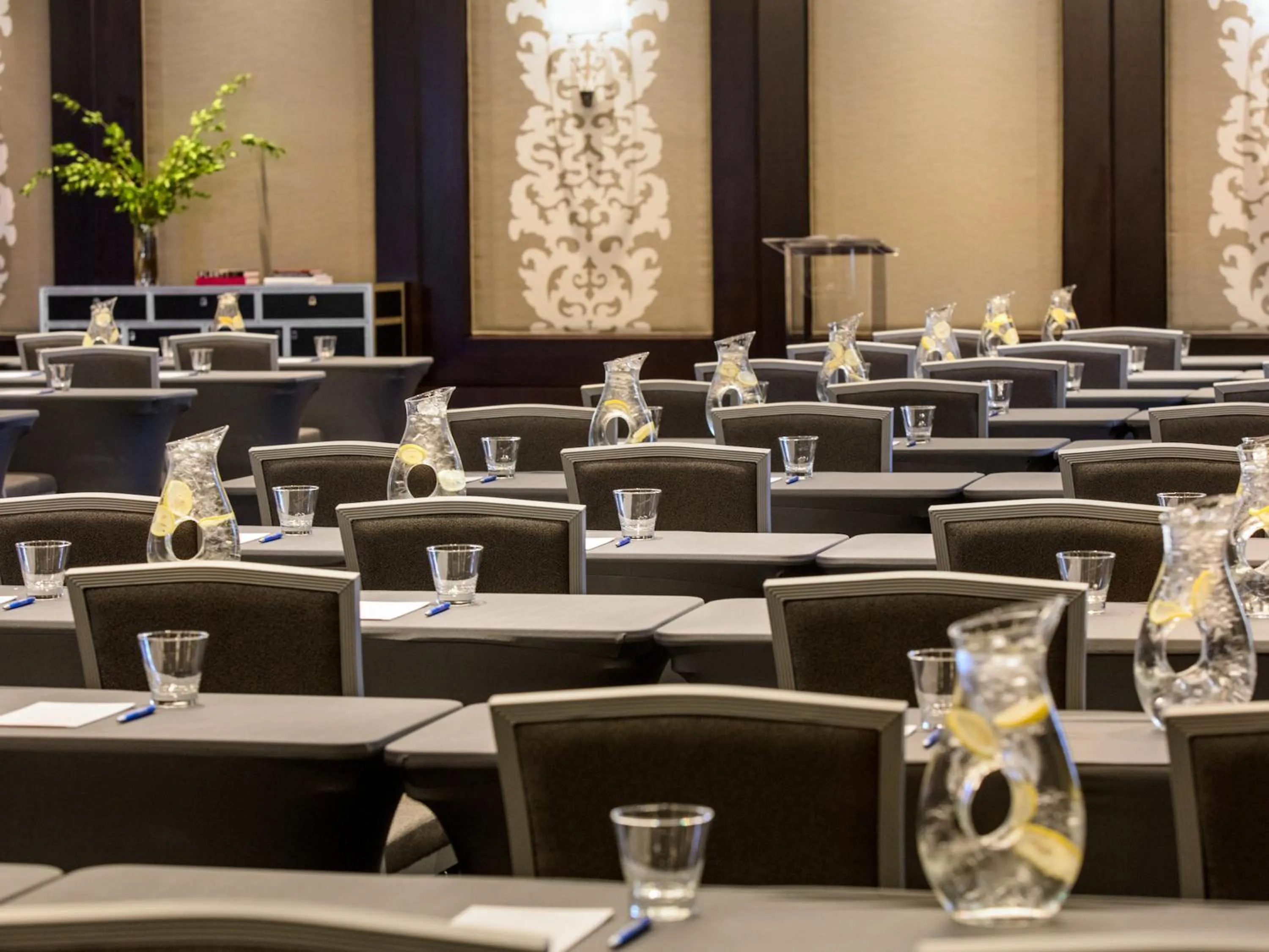 Meeting/conference room in Kimpton Tryon Park Hotel by IHG