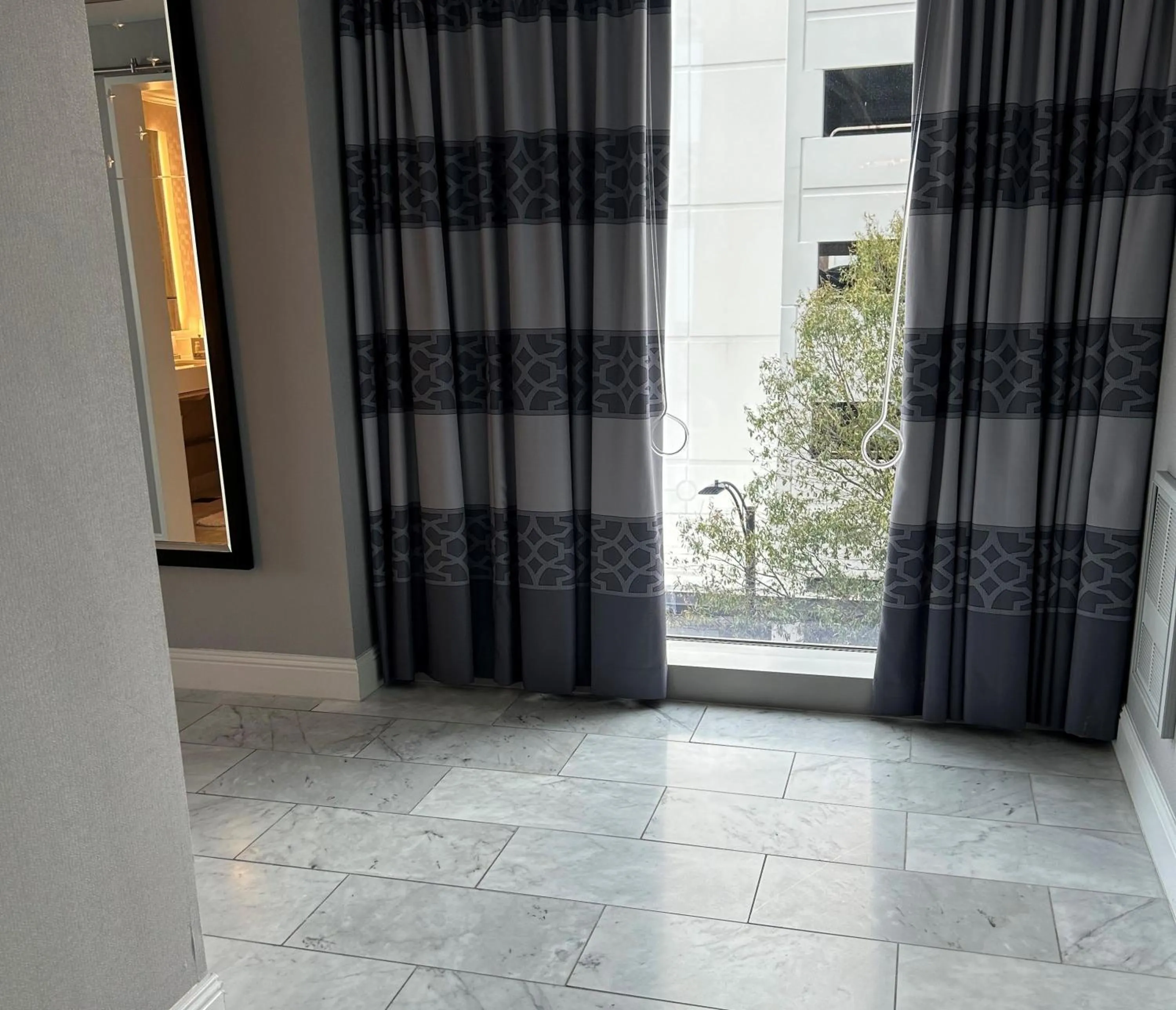 Photo of the whole room in Kimpton Tryon Park Hotel by IHG