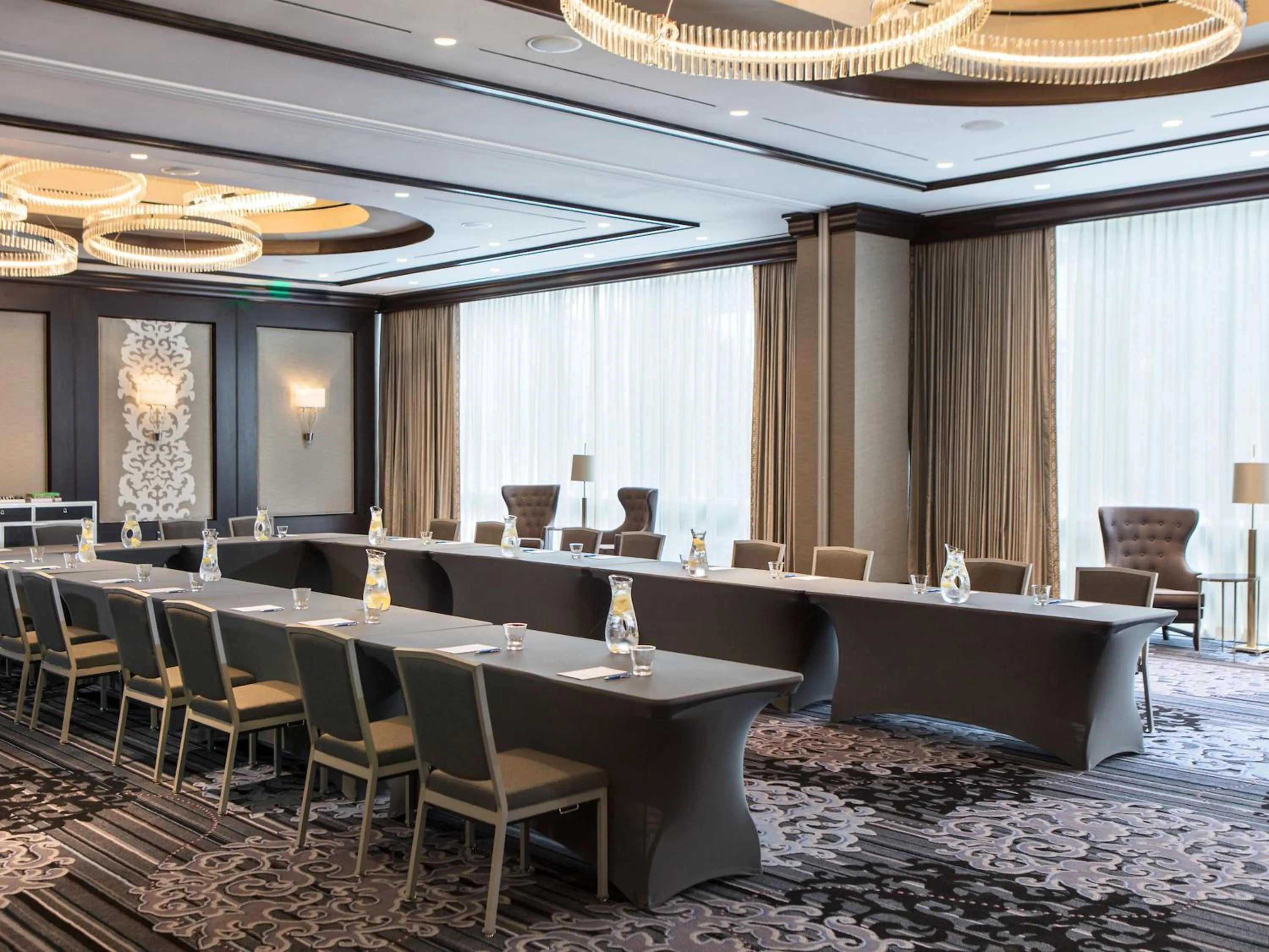 Meeting/conference room in Kimpton Tryon Park Hotel by IHG