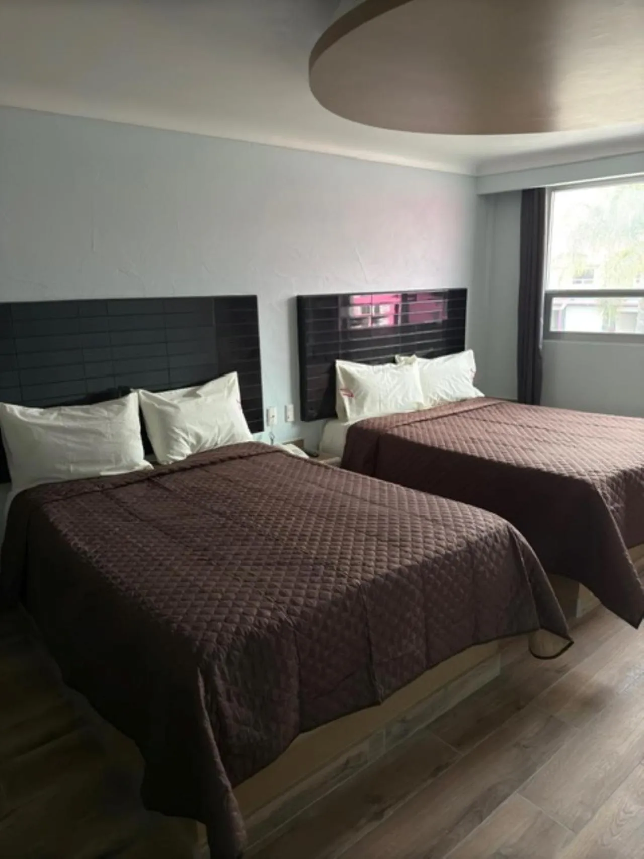 Photo of the whole room, Bed in Hotel & Villas 7