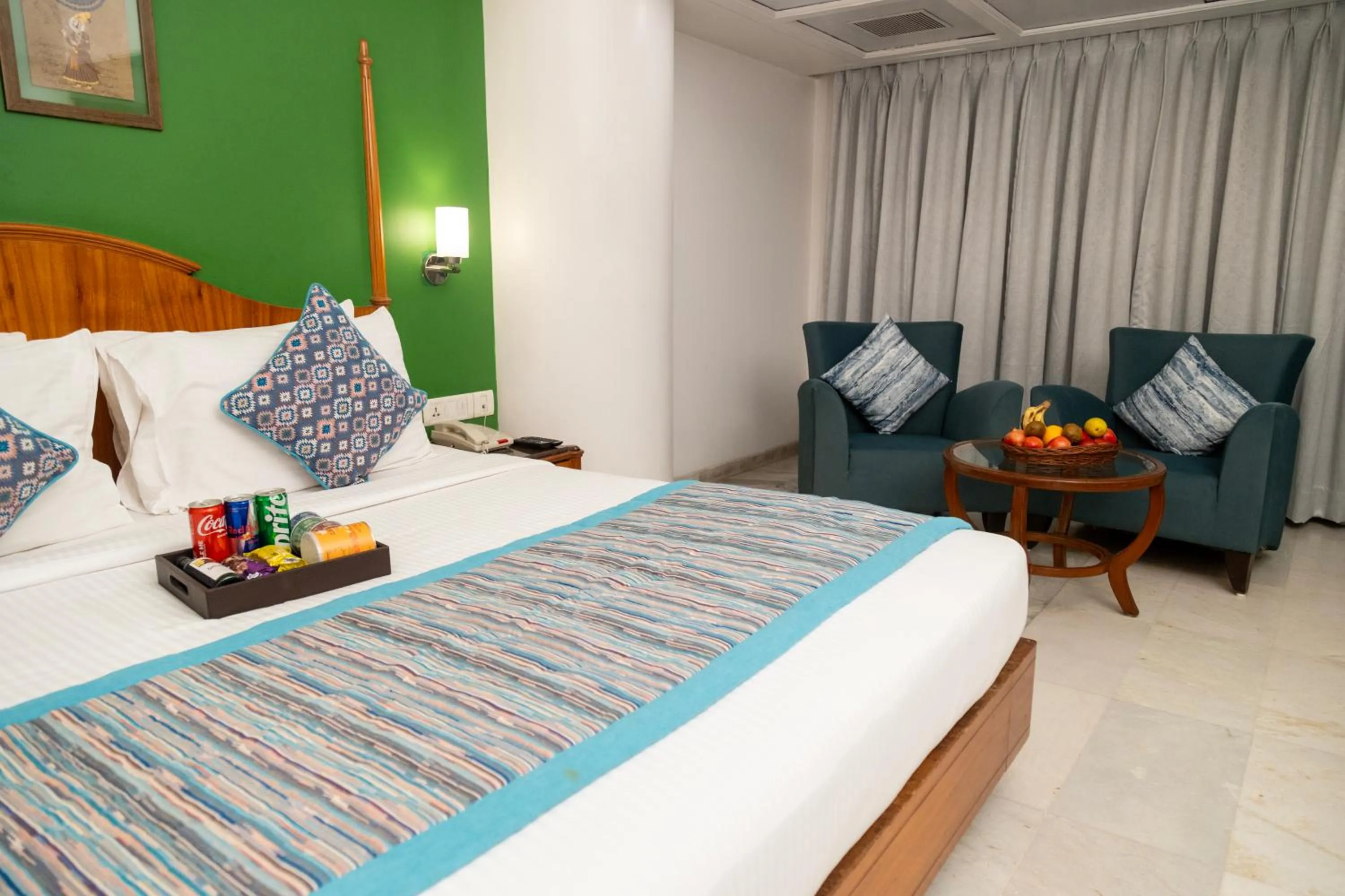 Bed in Ramee Guestline Hotel Dadar