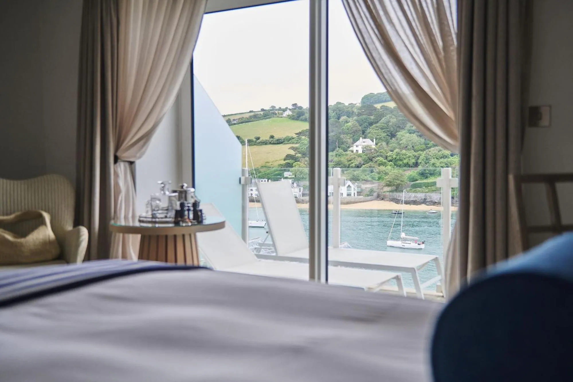 Bed in Harbour Hotel & Spa Salcombe