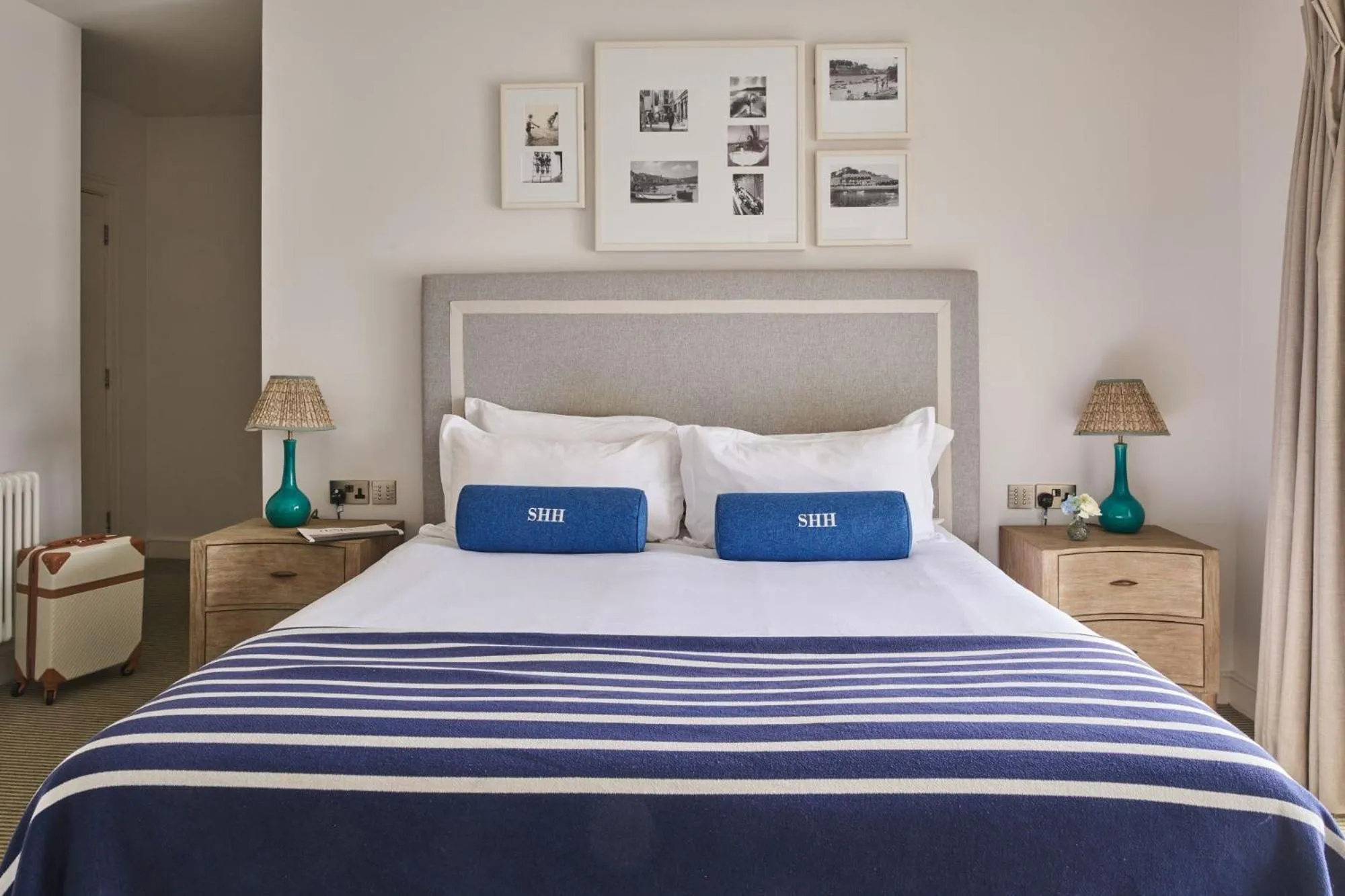 Bed in Harbour Hotel & Spa Salcombe