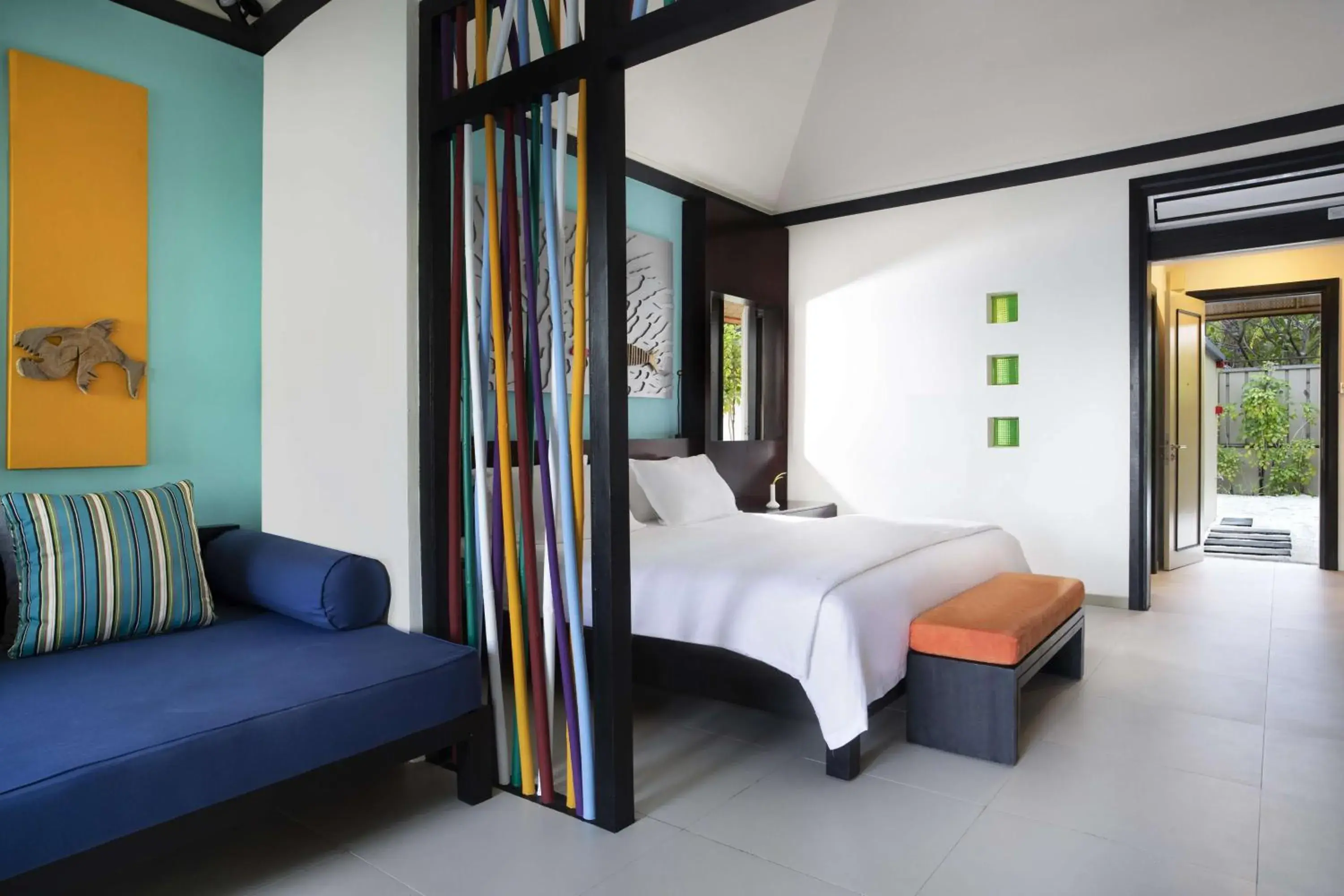 Beachfront Jet Pool Villa with Free transfer in Dhawa Ihuru - with Free Transport Beachfront Jet Pool Villa with Free transfer in Dhawa Ihuru - with Free Transport