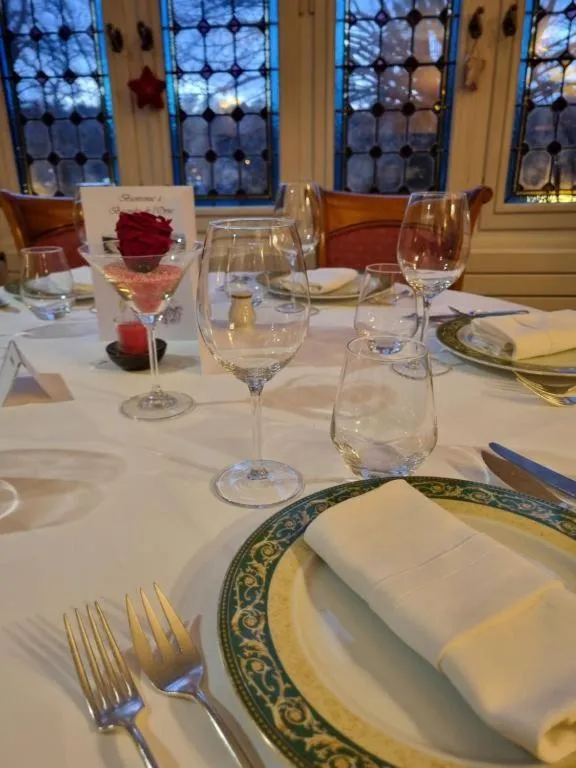 Restaurant/places to eat in La Villa Bois Joli HOTEL RESTAURANT