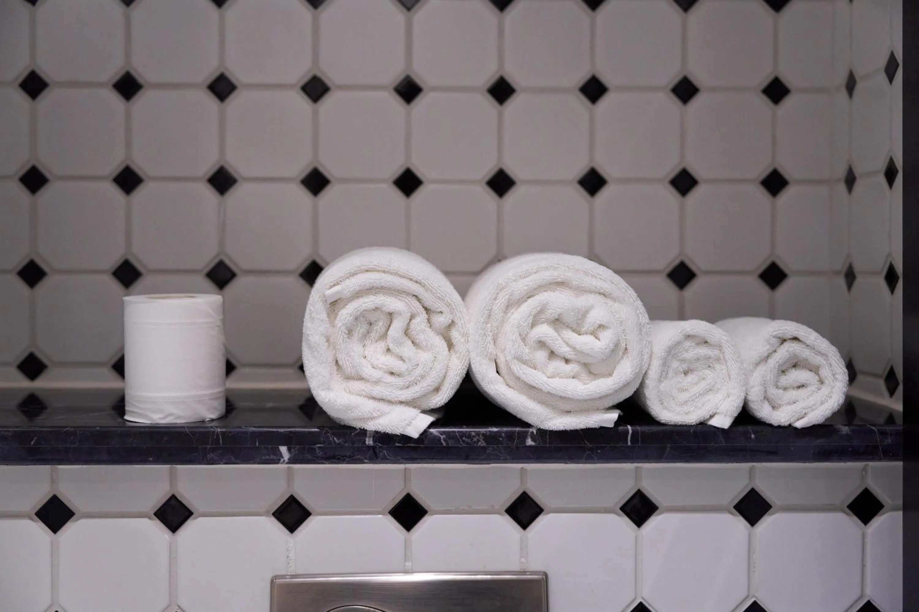Bathroom in Yi Stack Hotel Beijing