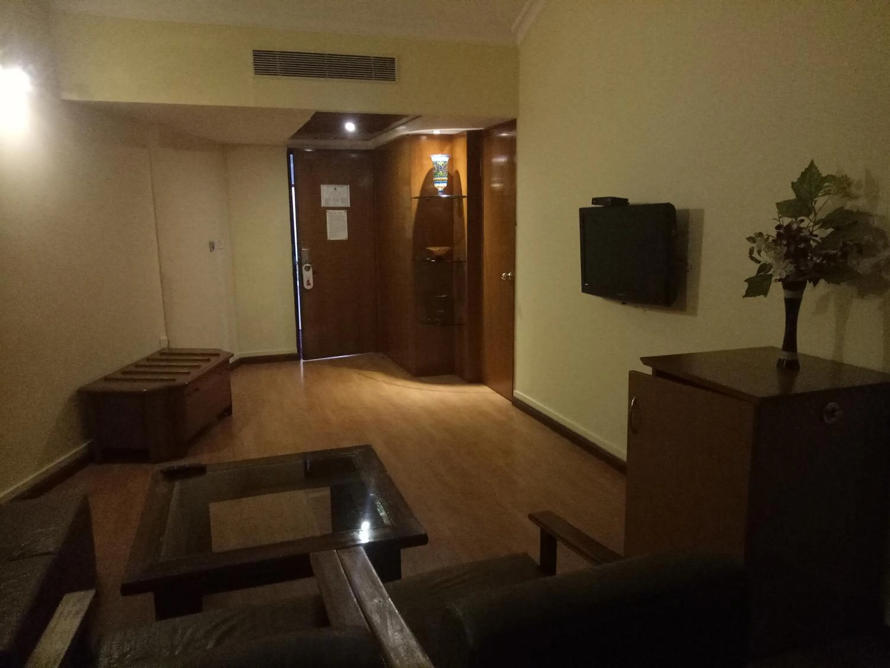 Living room in Ramee Guestline Hotel Bangalore