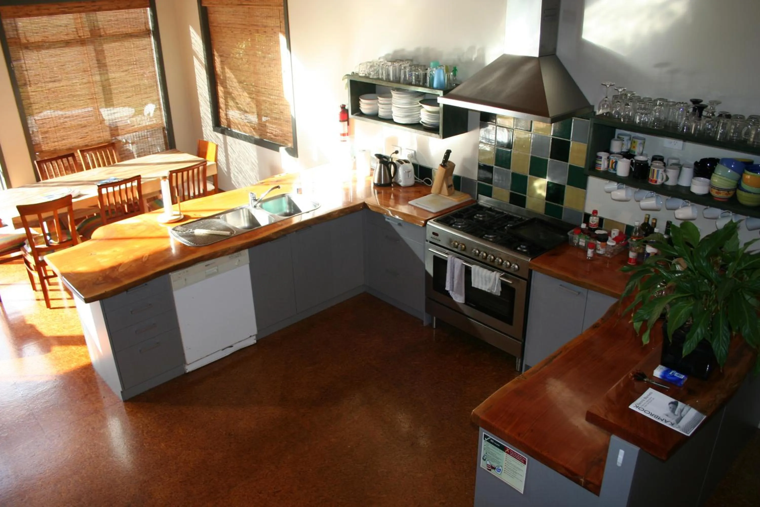 Kitchen or kitchenette in Piha Beachstay Accommodation