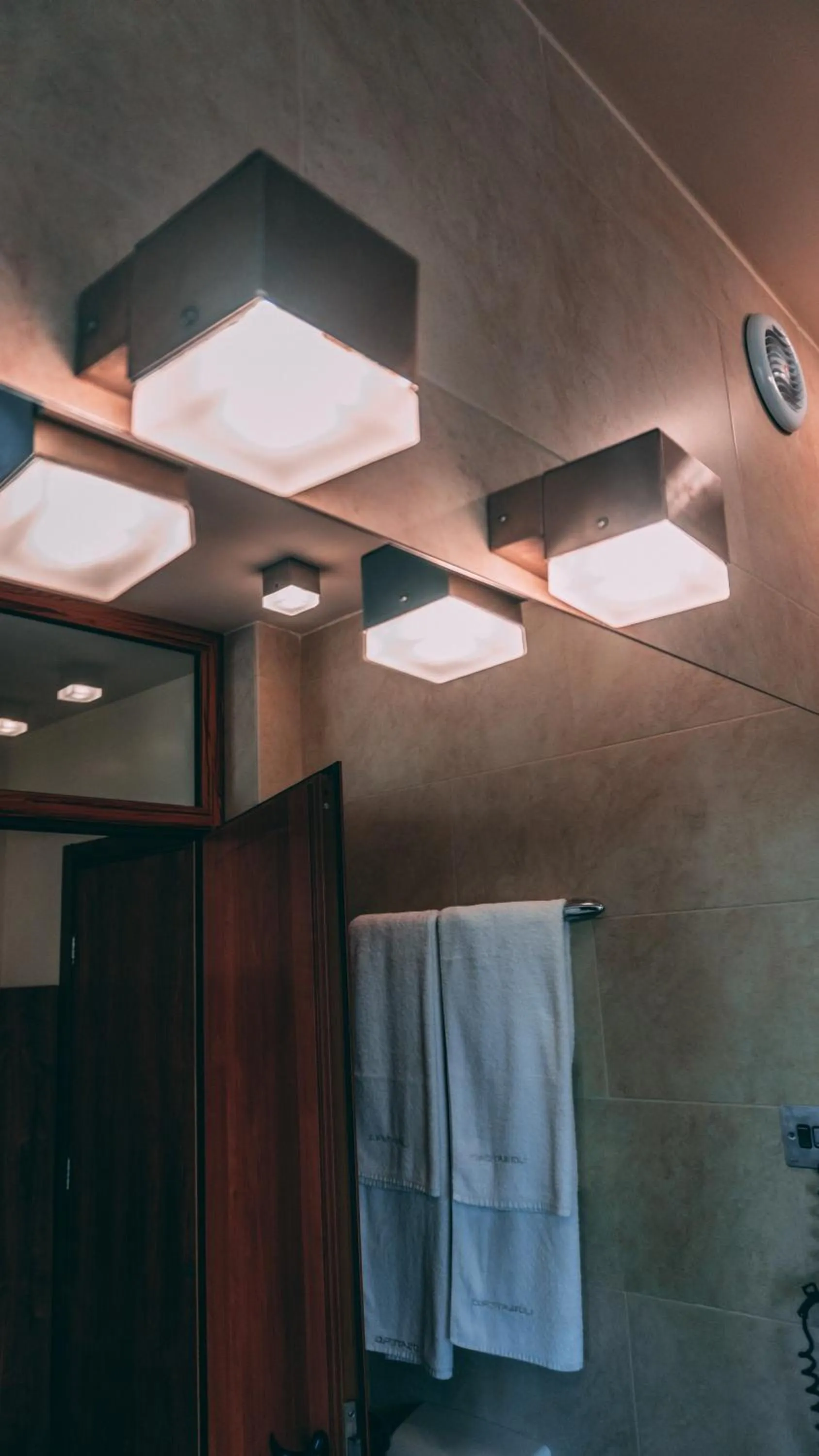 Bathroom in Design Hotel Logatero