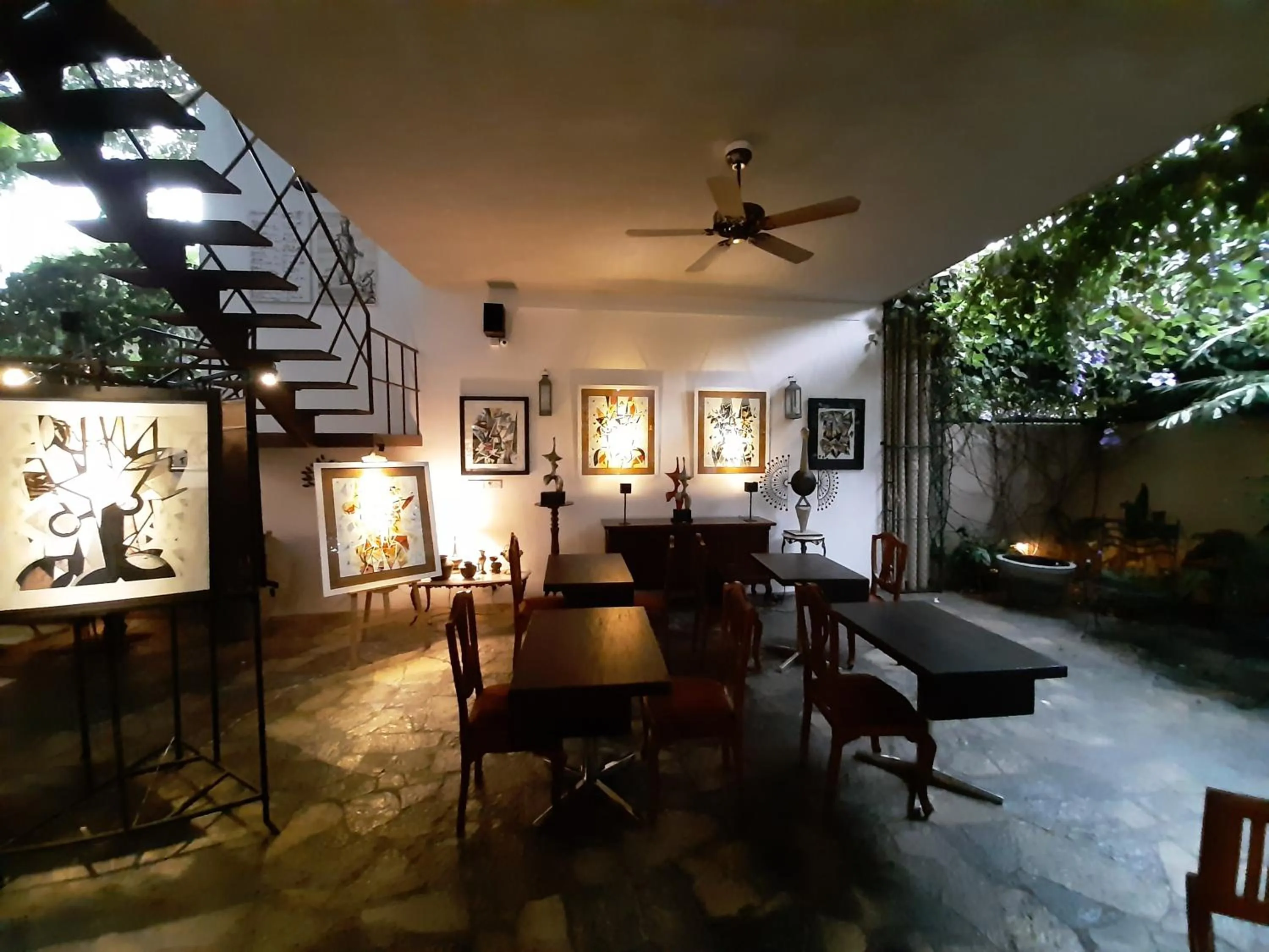 Restaurant/places to eat in Atelier