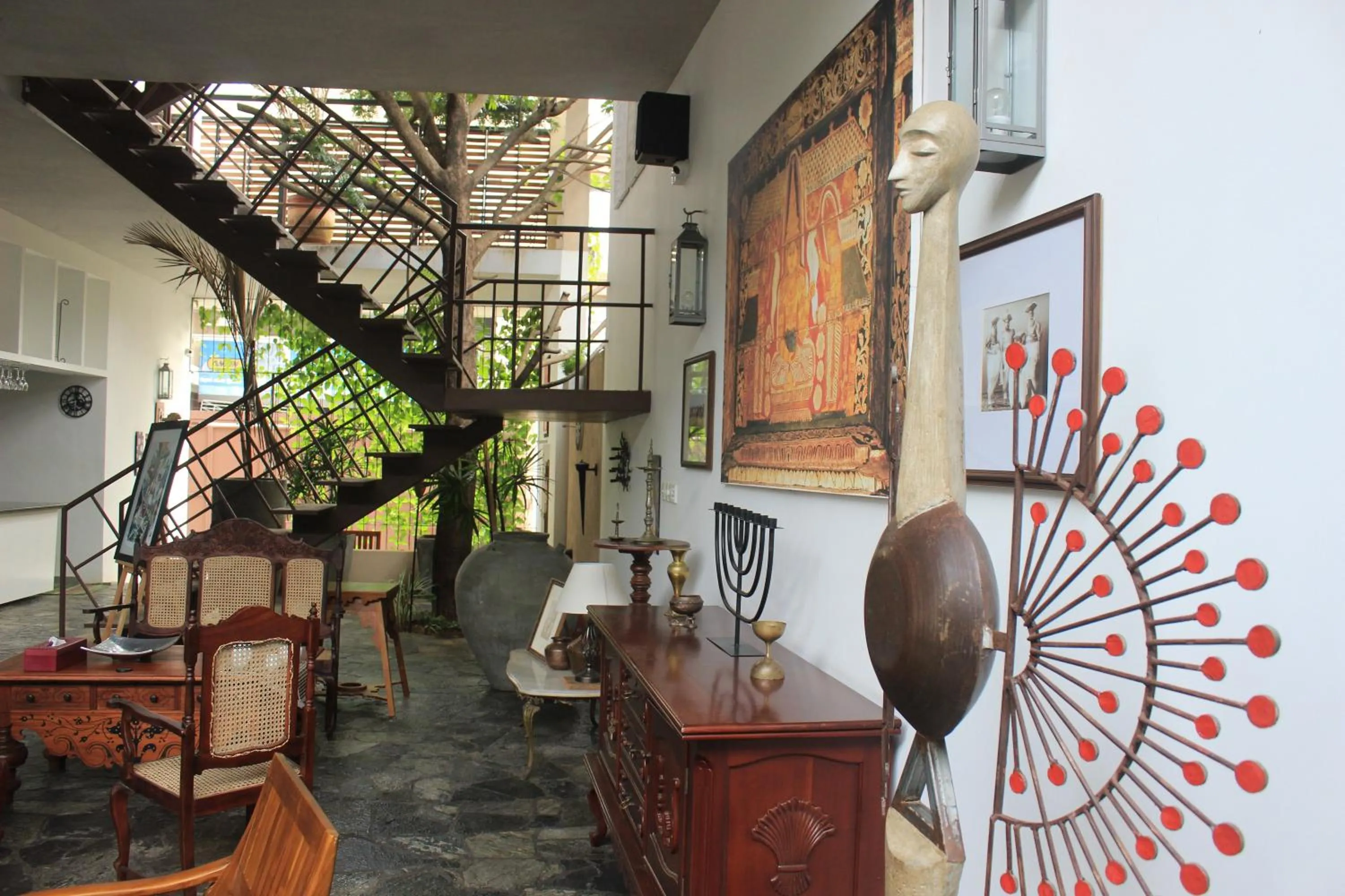 On-site shops in Atelier