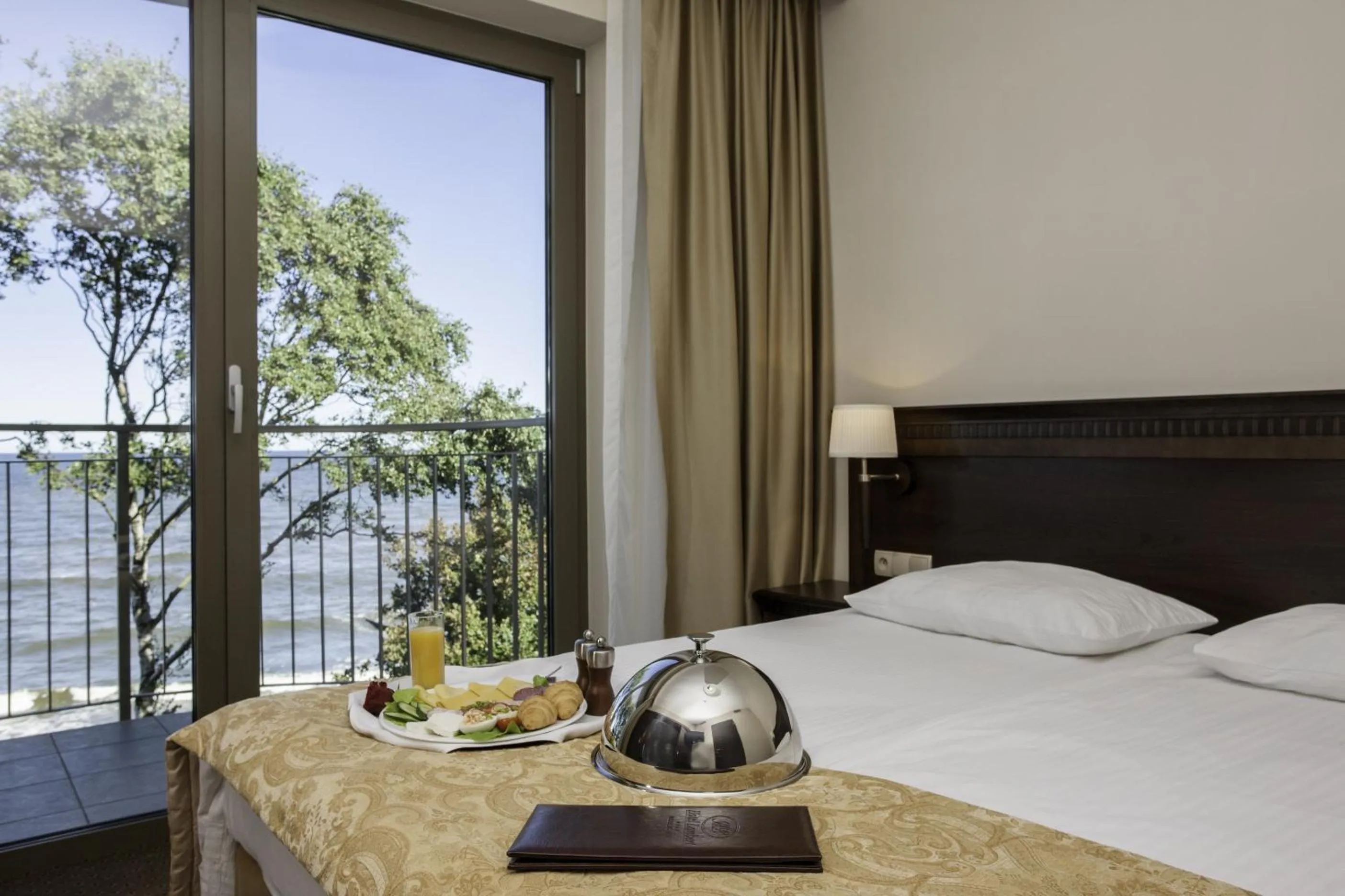 Bedroom, Bed in Hotel Lambert Medical Spa