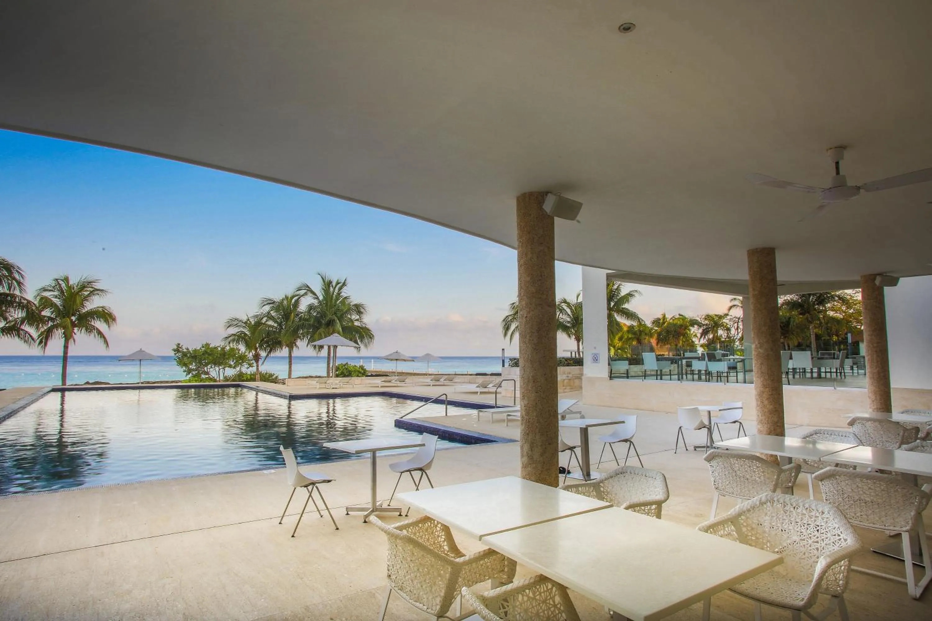 Restaurant/places to eat in The Westin Cozumel