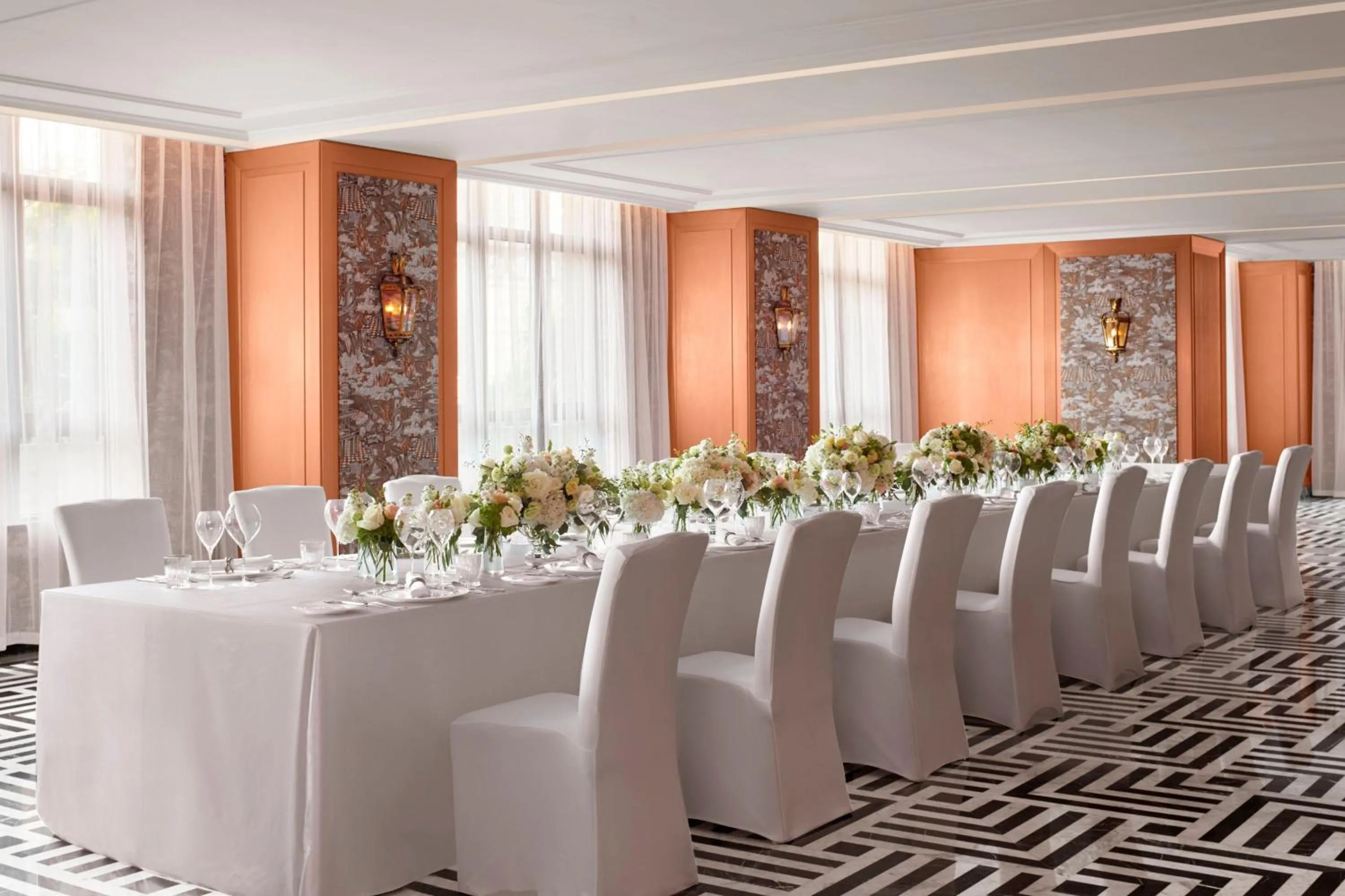 Meeting/conference room in The St Regis Shanghai Jingan - Where Downtown Luxury Meets Legendary Old Shanghai Jazz