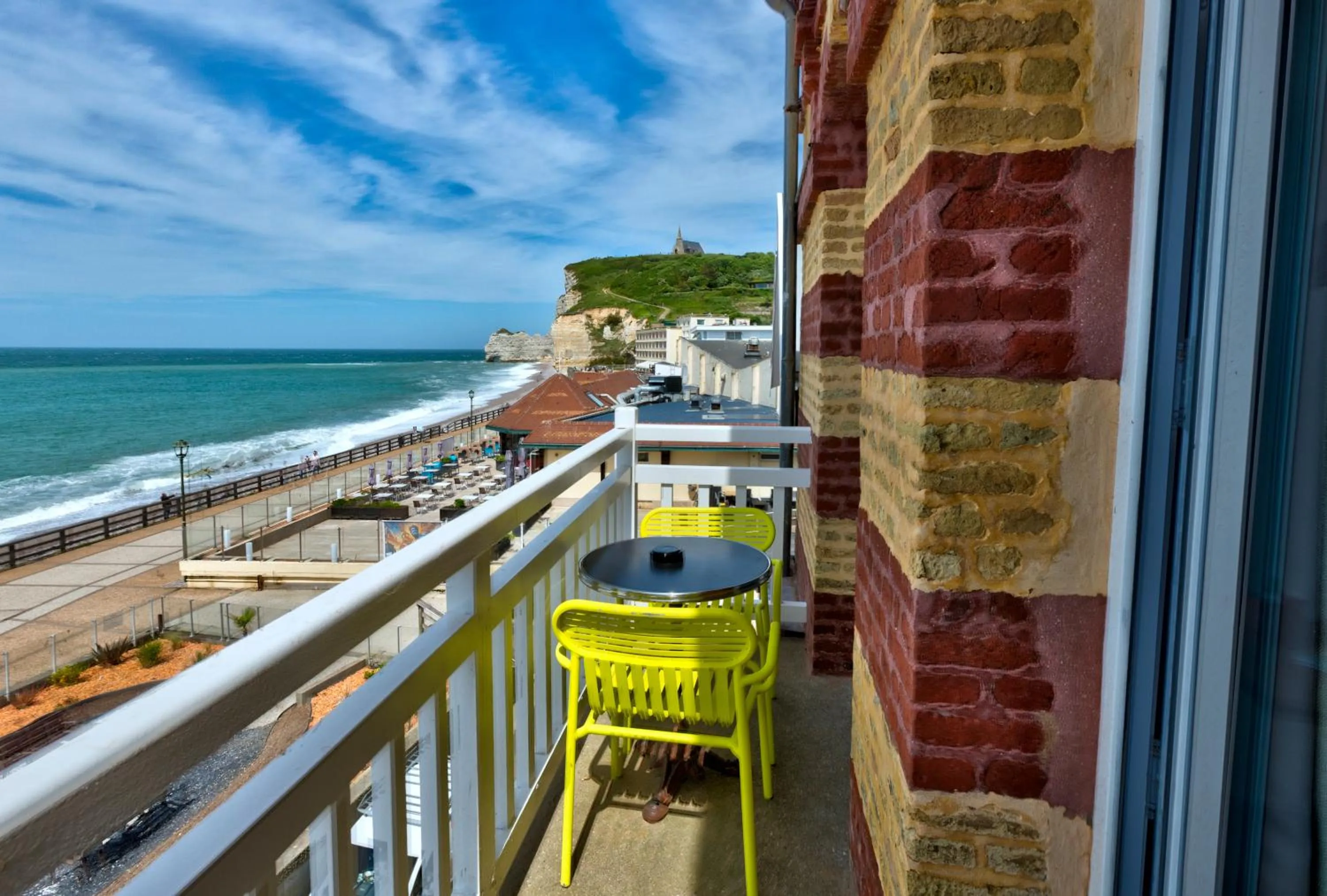 Balcony/Terrace in Hotel Le Rayon Vert