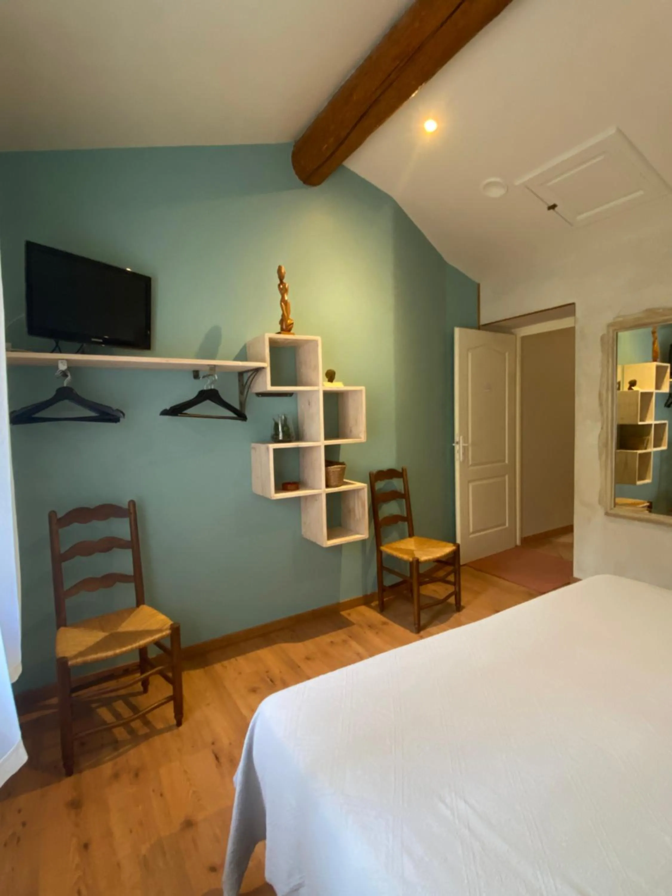 Bed in L'atelier B&B