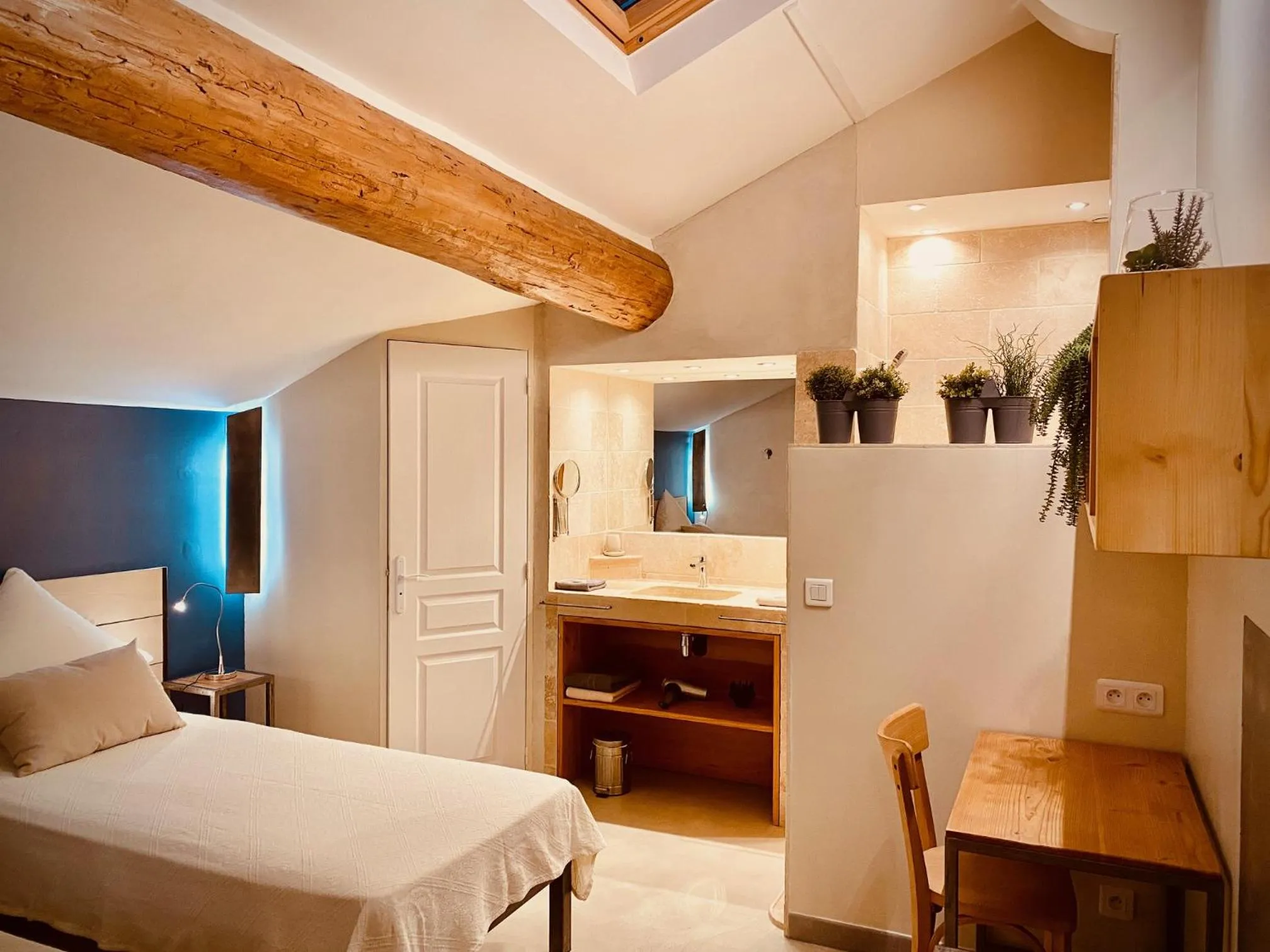 Bedroom, Bed in L'atelier B&B