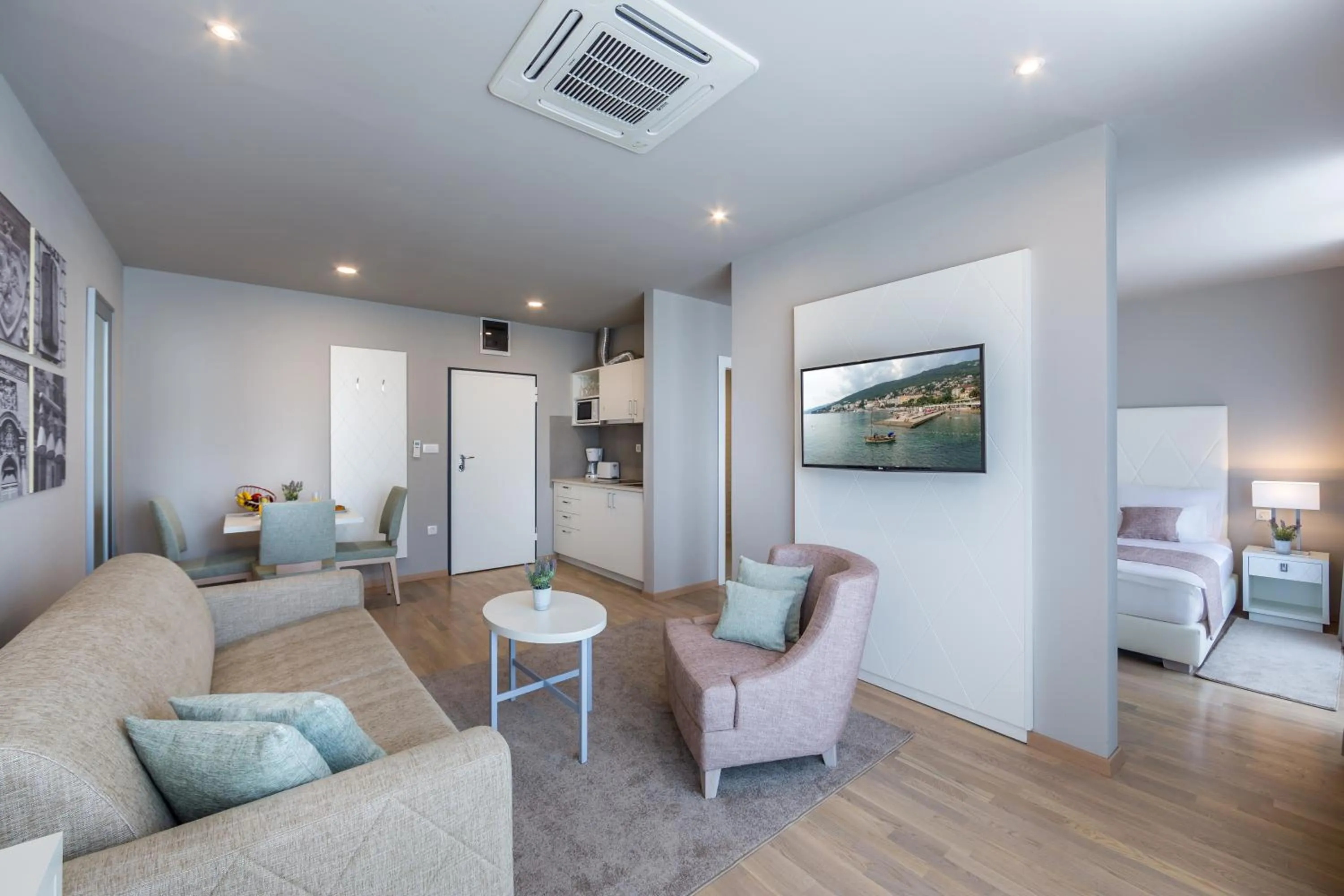 Bed in Apartments & Rooms Preelook