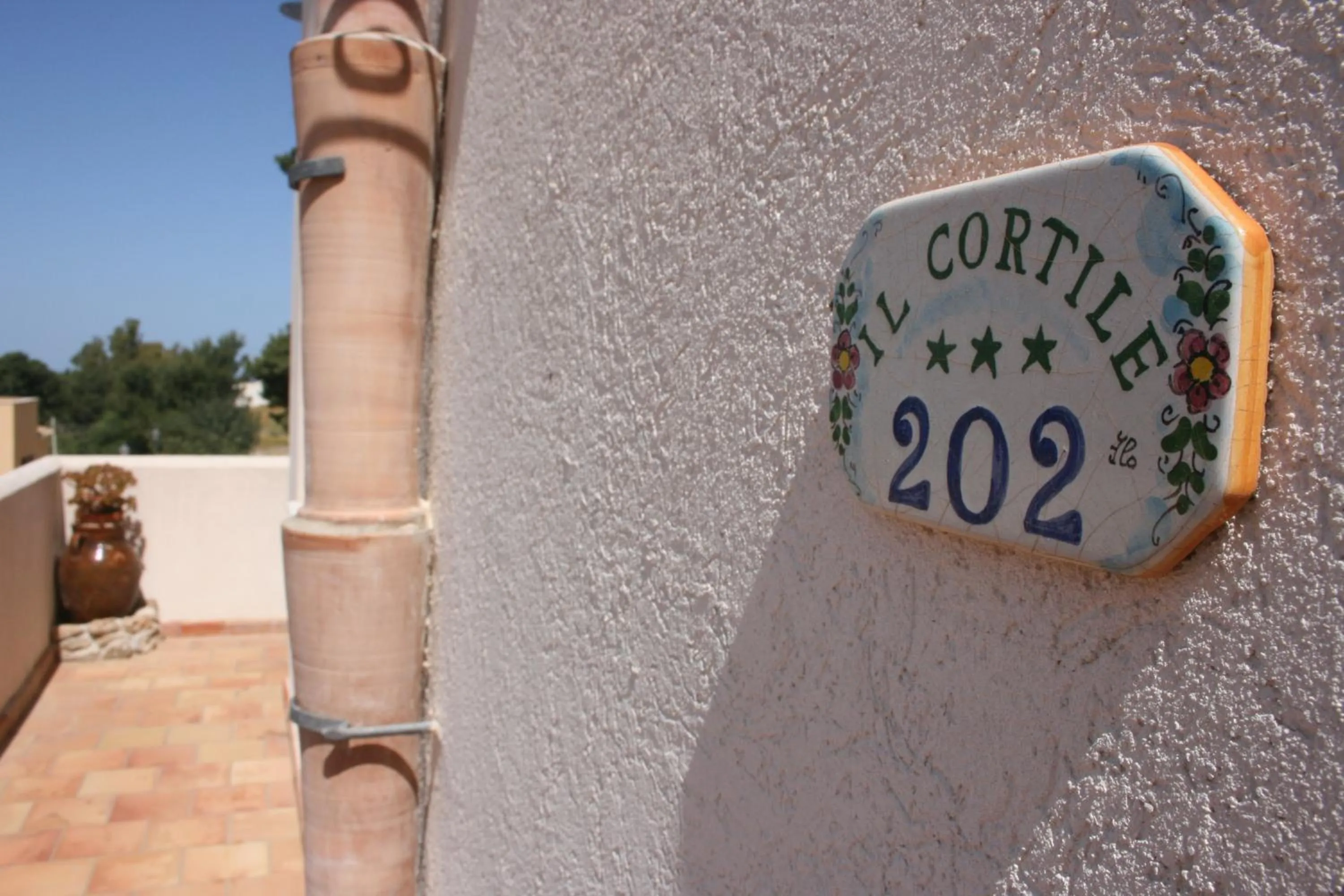 Decorative detail in Hotel Il Cortile