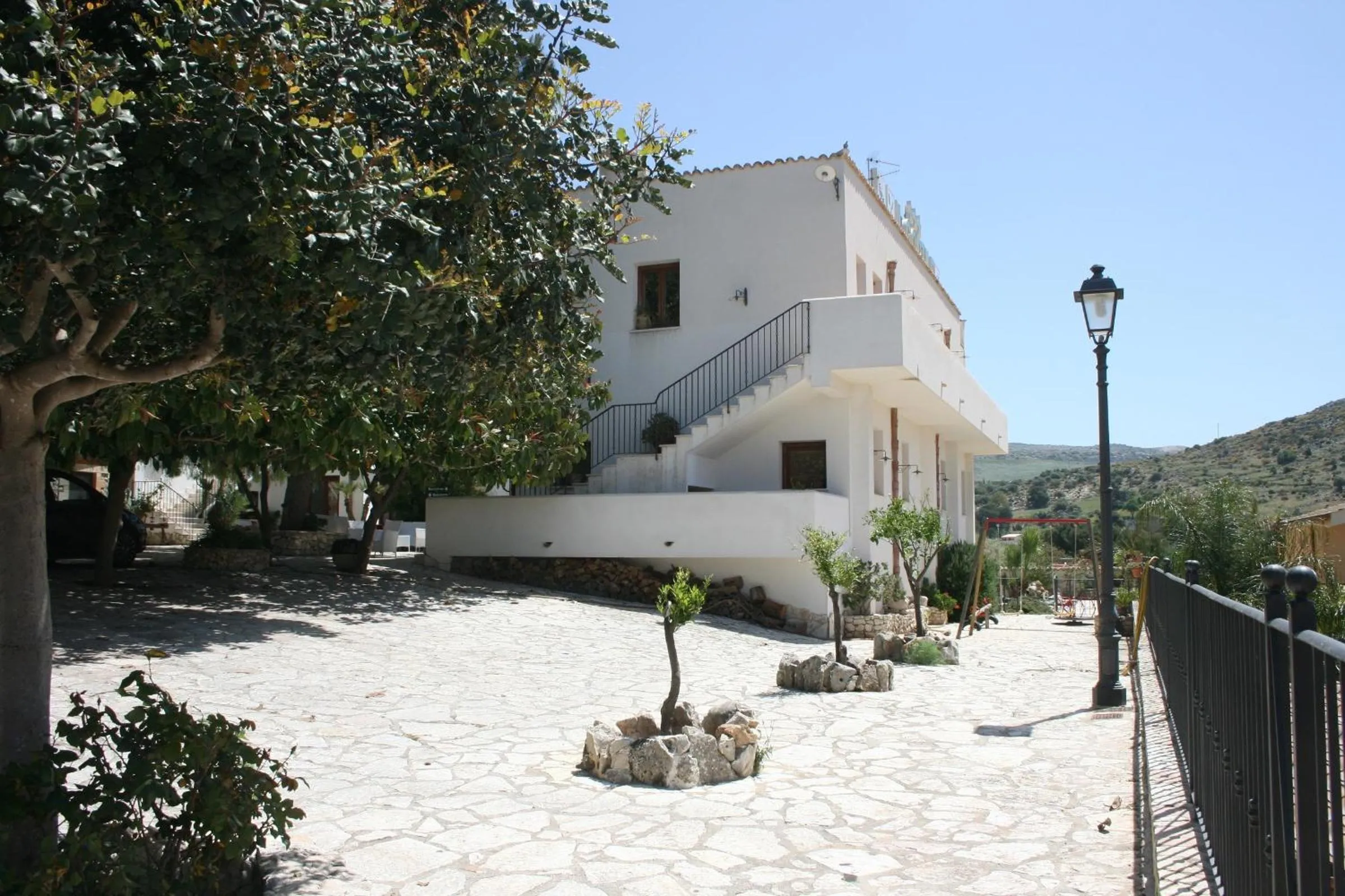 Facade/entrance in Hotel Il Cortile