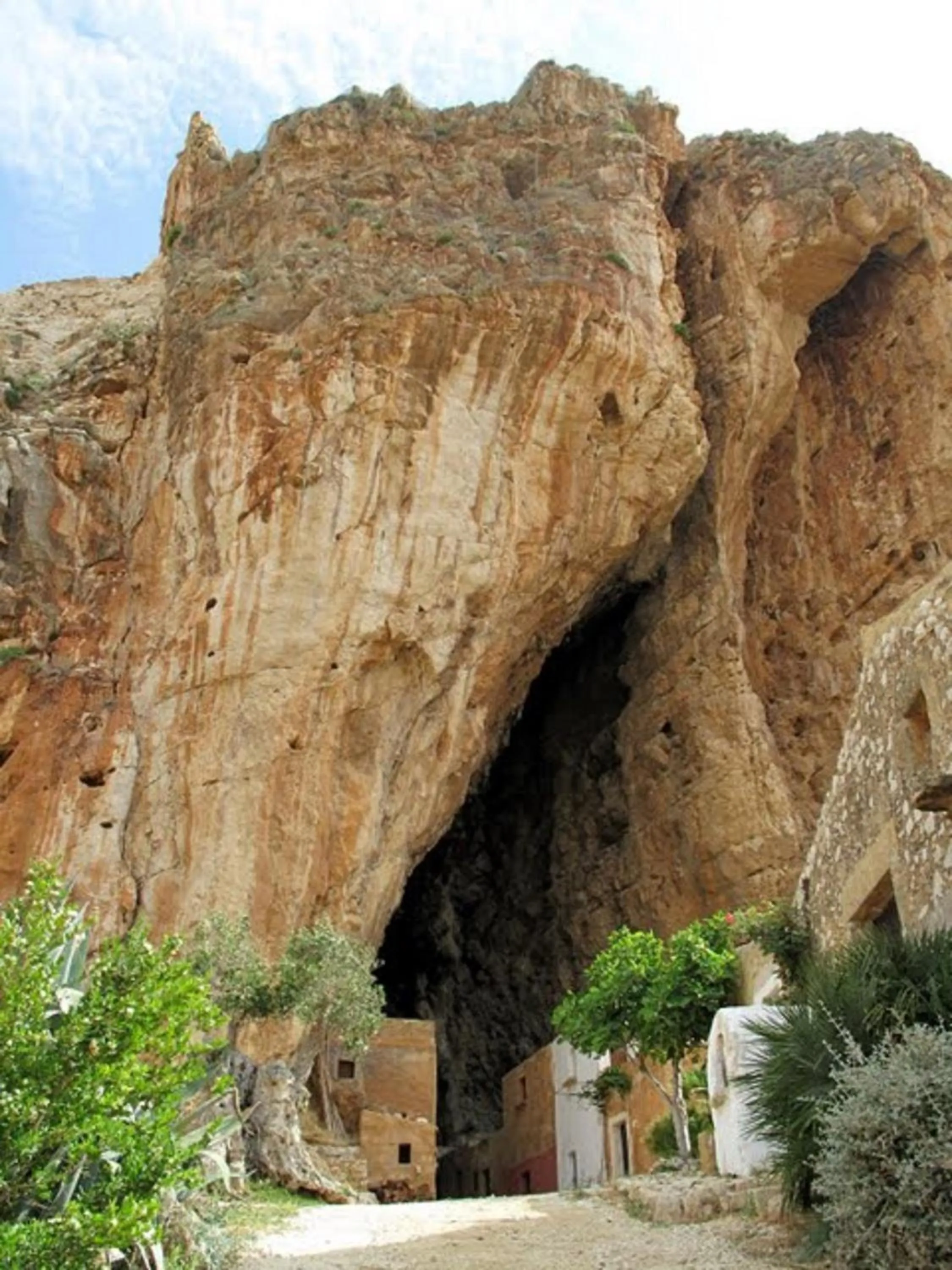 Nearby landmark in Hotel Il Cortile