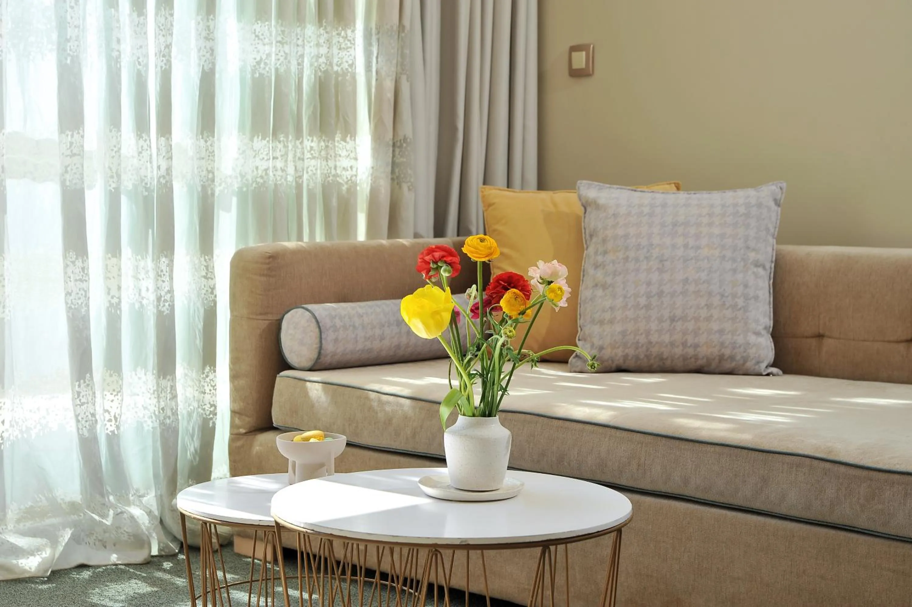 Living room in Airotel Stratos Vassilikos Hotel