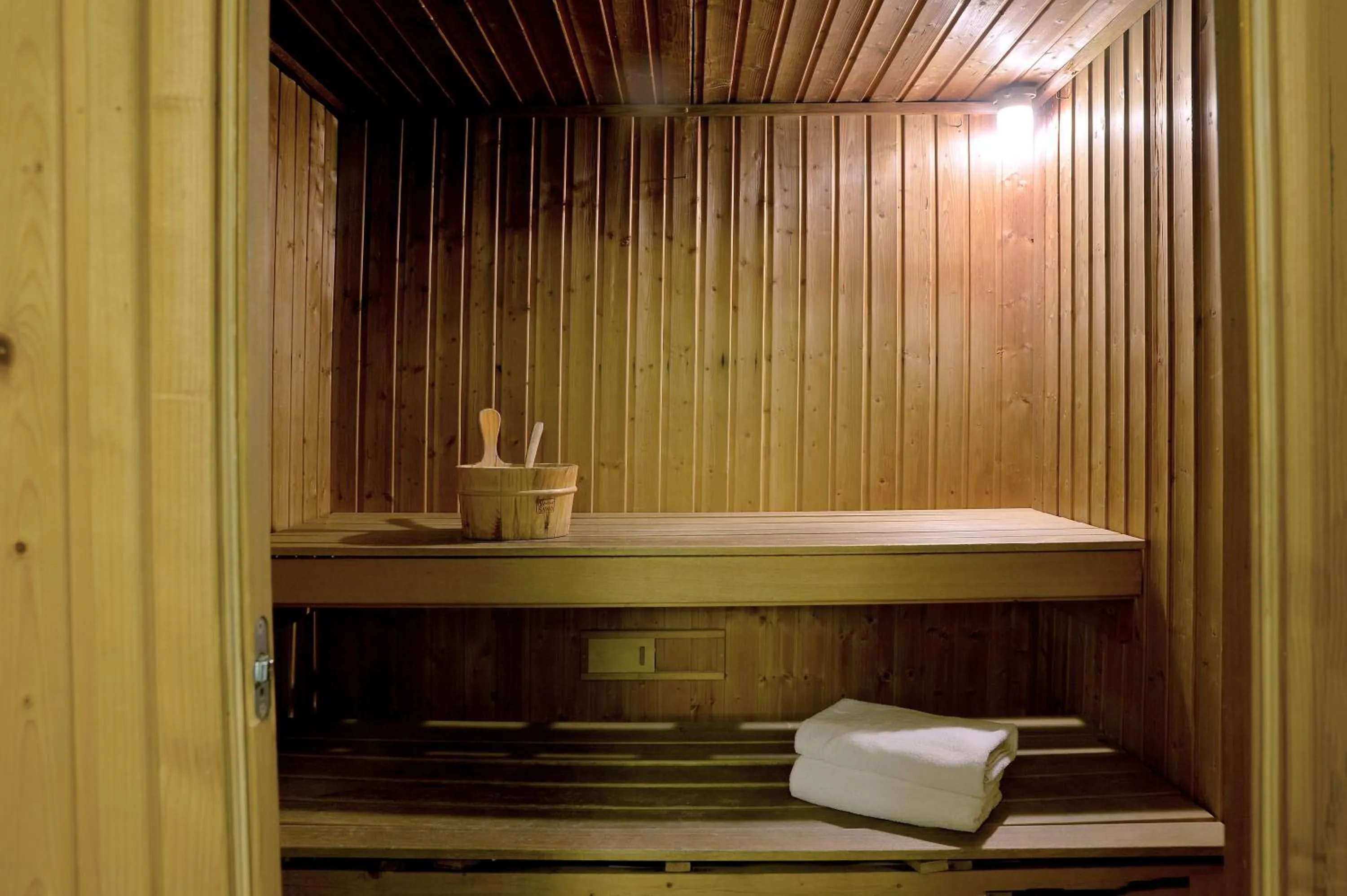 Sauna in Airotel Stratos Vassilikos Hotel