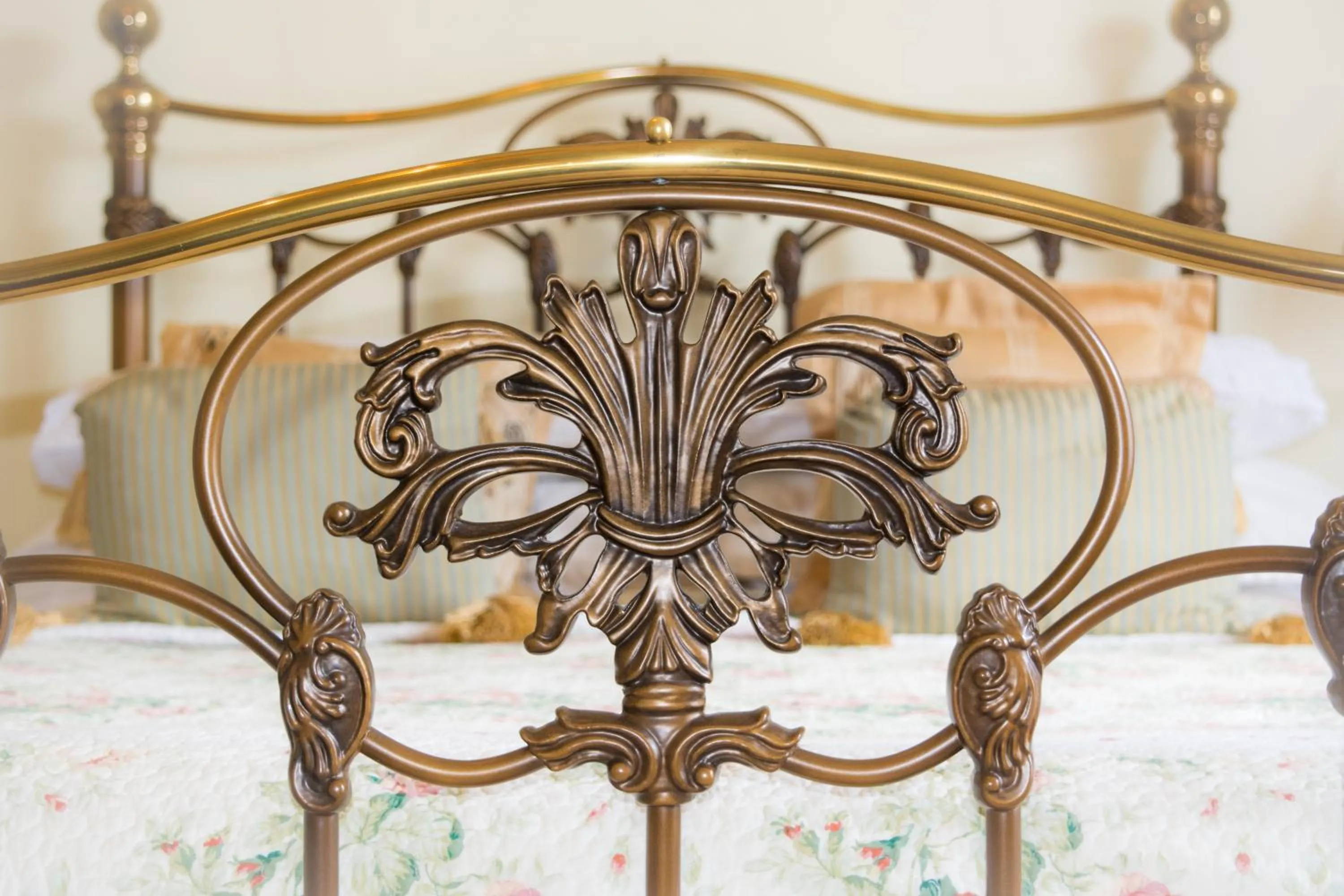 Bed in Creston Villa Guest House