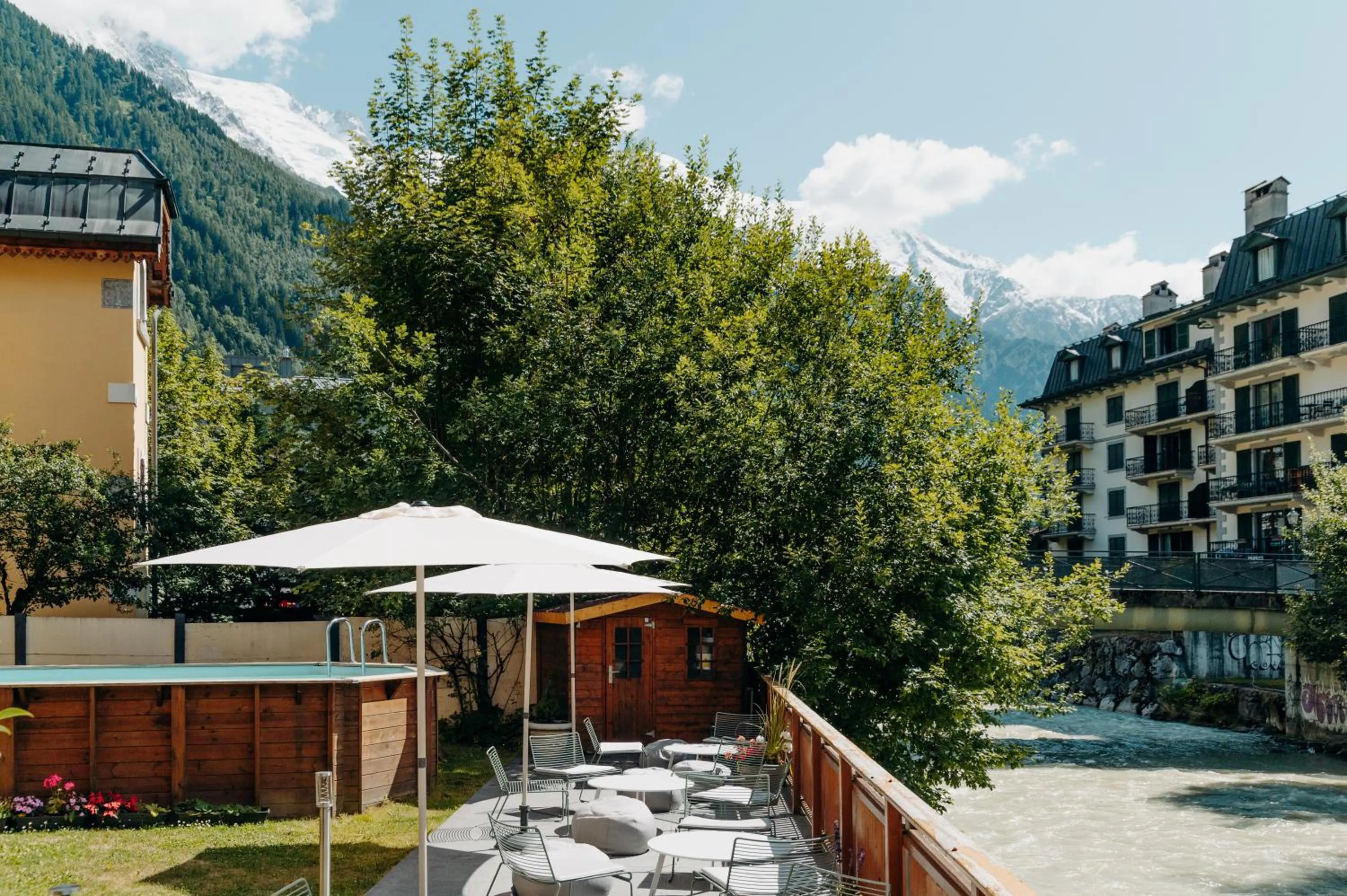 Patio in Hôtel Lyret