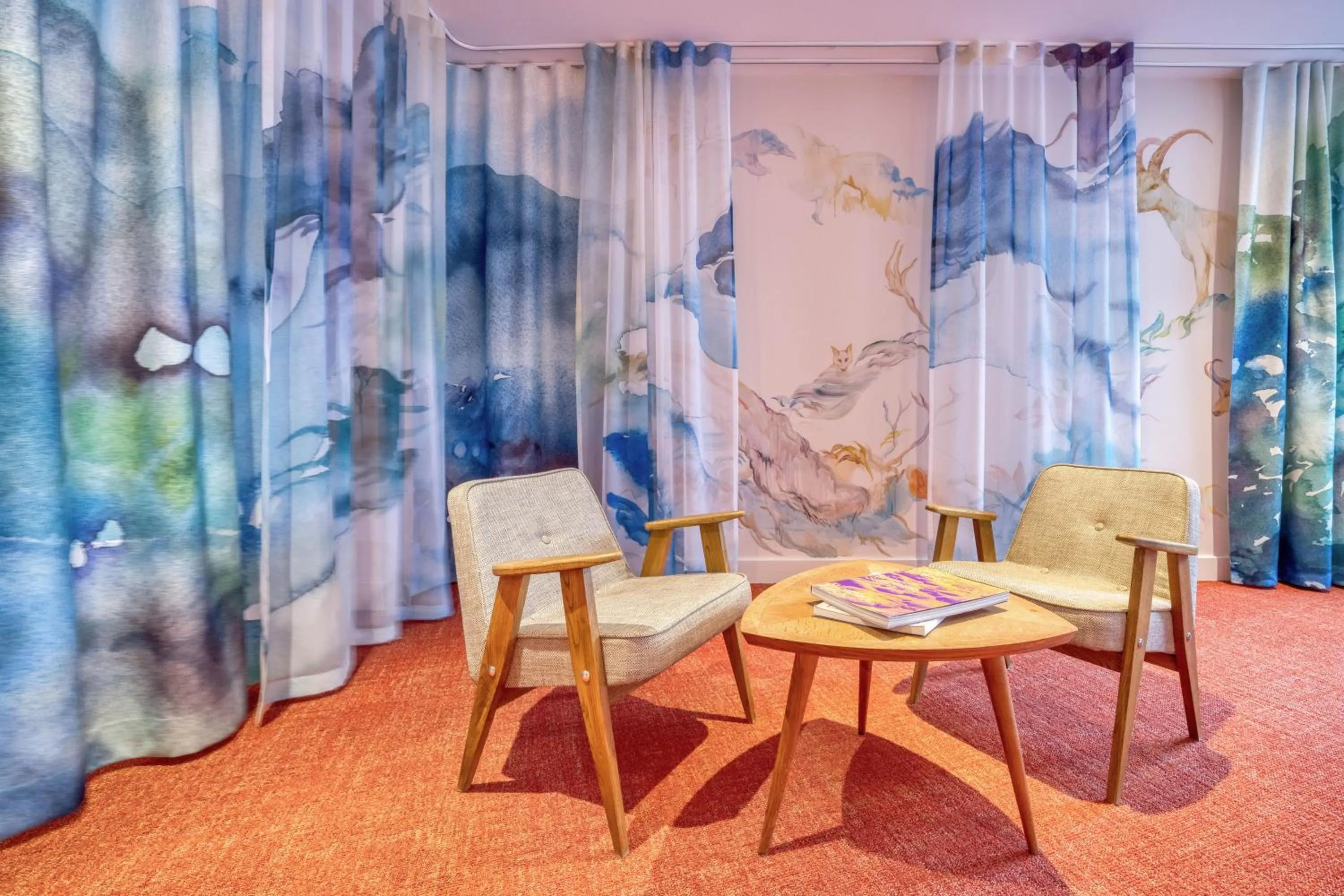 Living room in Les Gourmets - Chalet Hotel