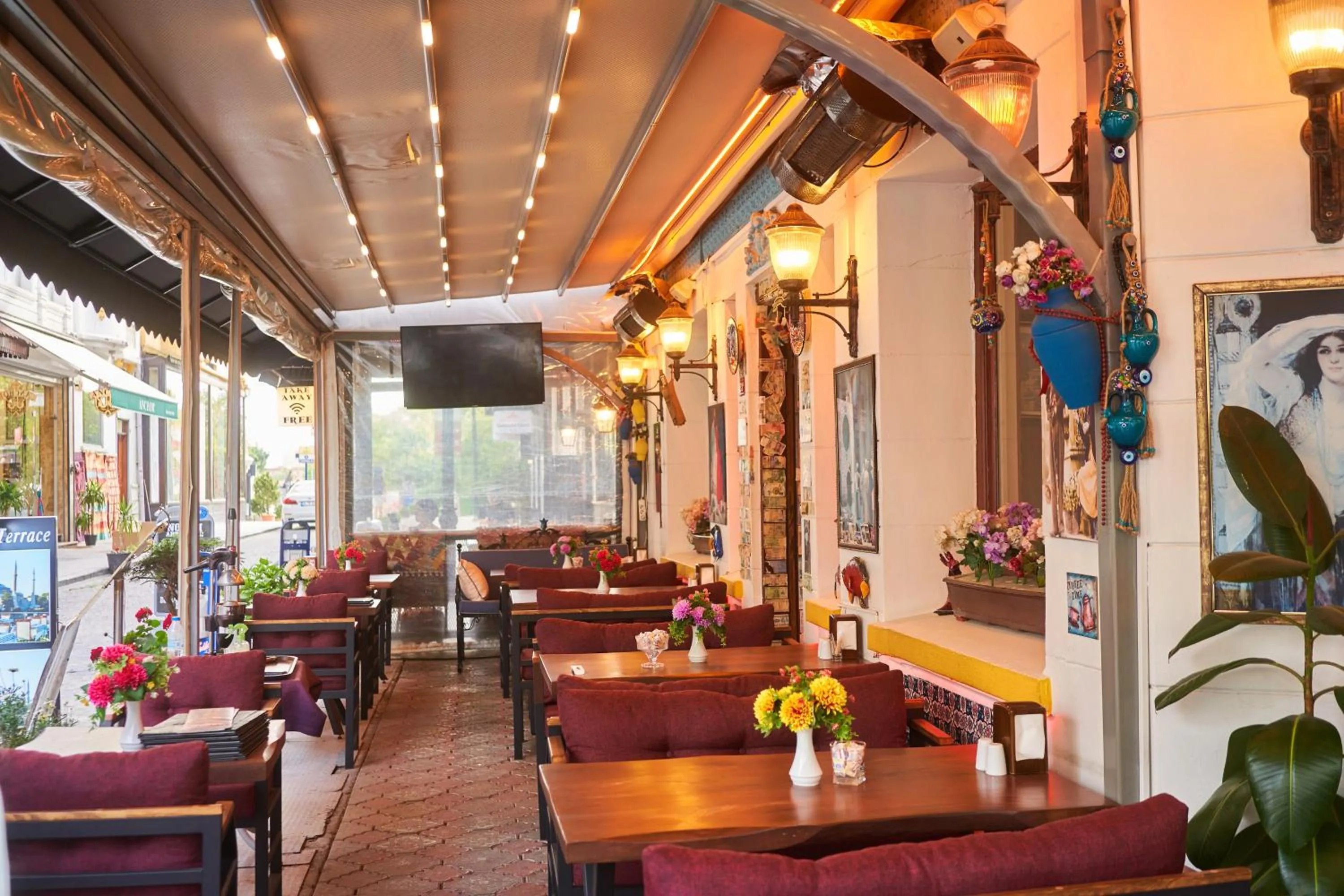 Garden in Seven Dreams Hotel