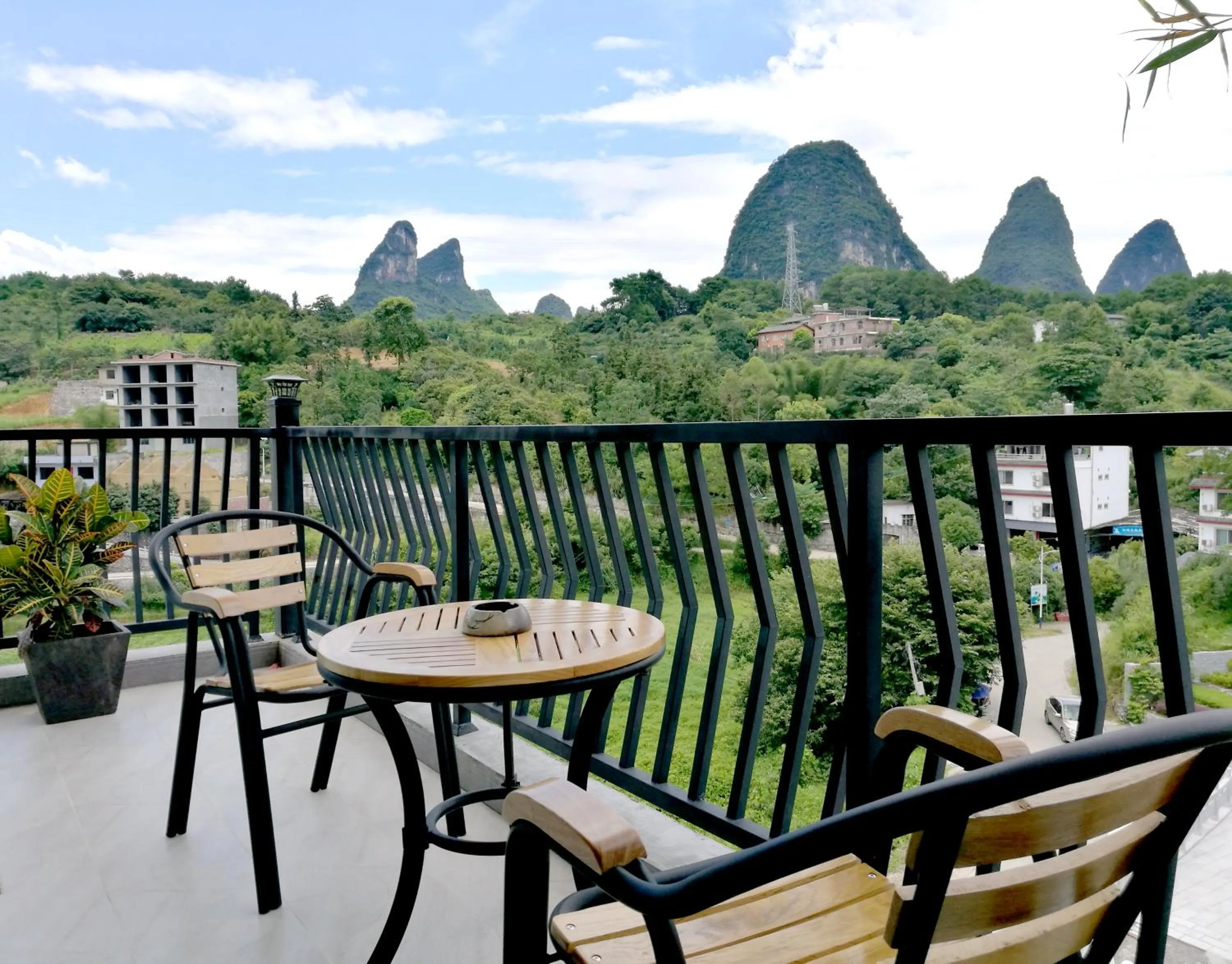 Balcony/Terrace in The Bamboo Leaf Yangshuo
