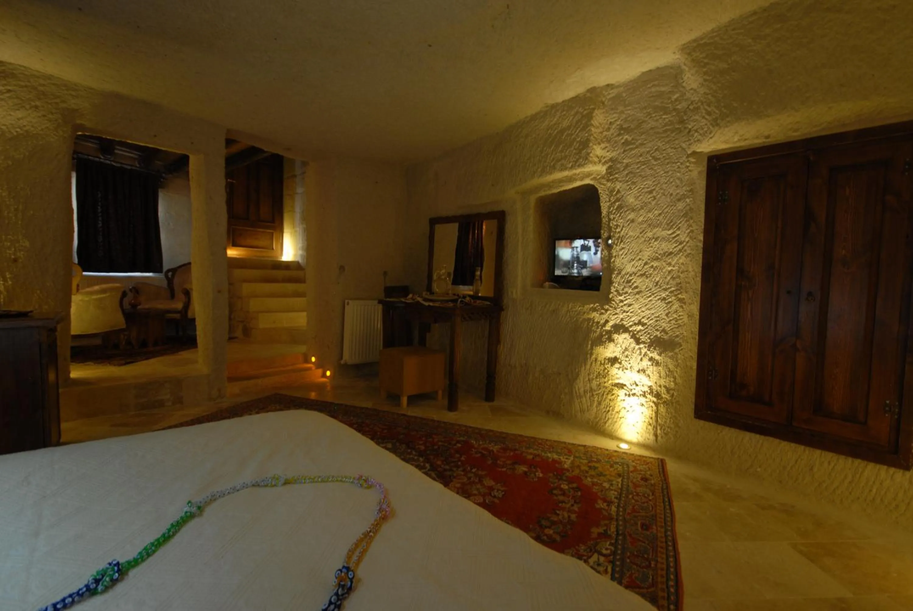 Photo of the whole room, Bed in Arif Cave Hotel