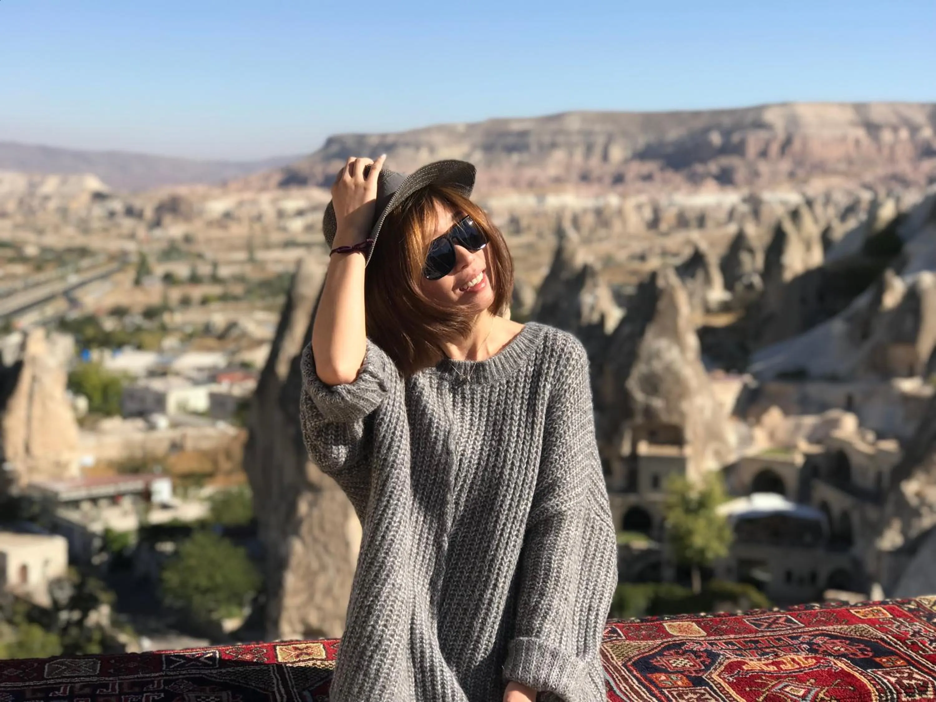 Guests in Arif Cave Hotel