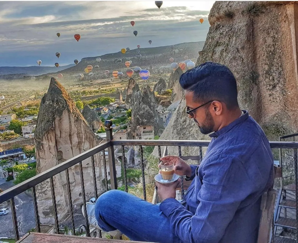 Day in Arif Cave Hotel