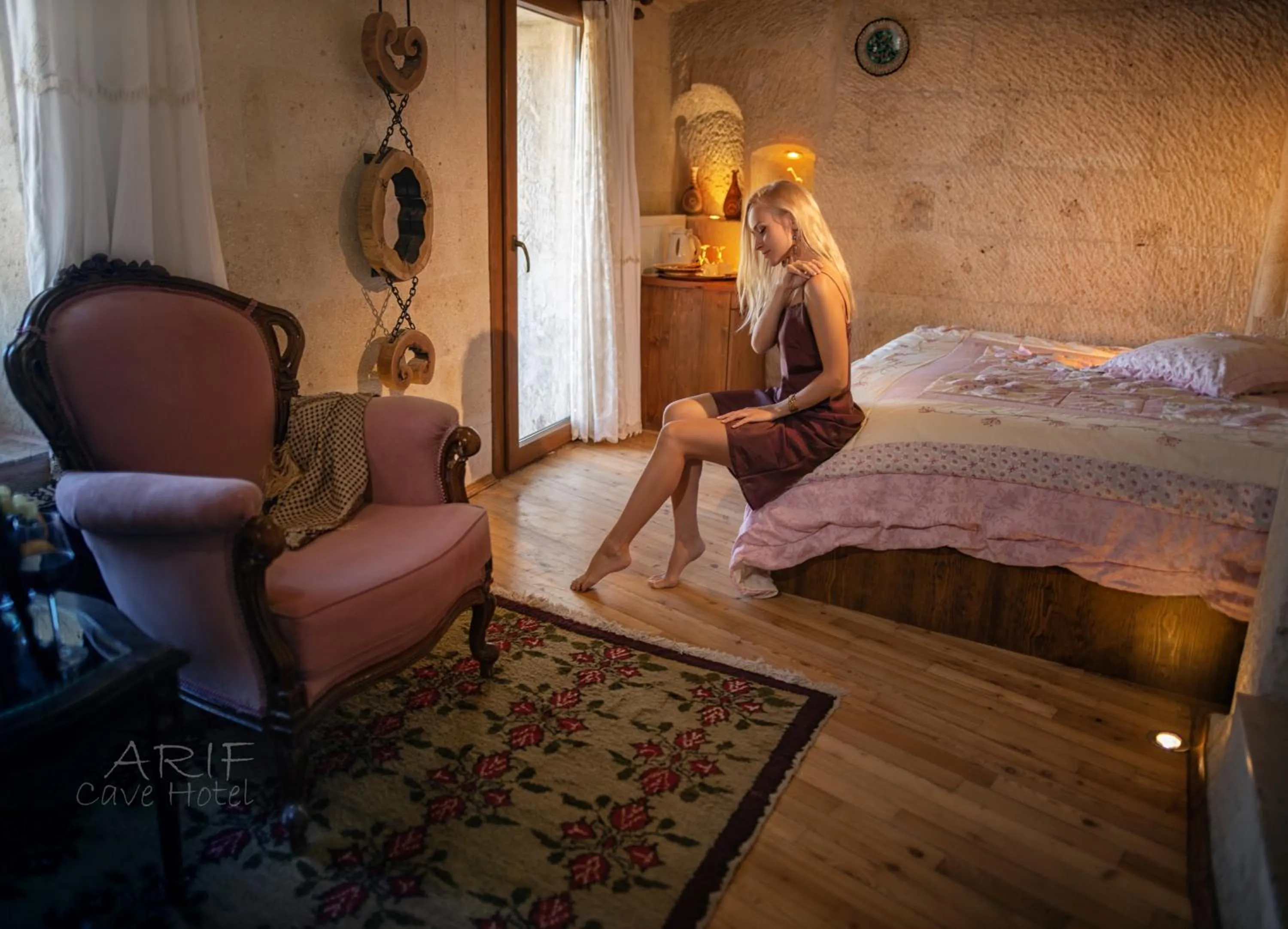 Photo of the whole room, Bed in Arif Cave Hotel