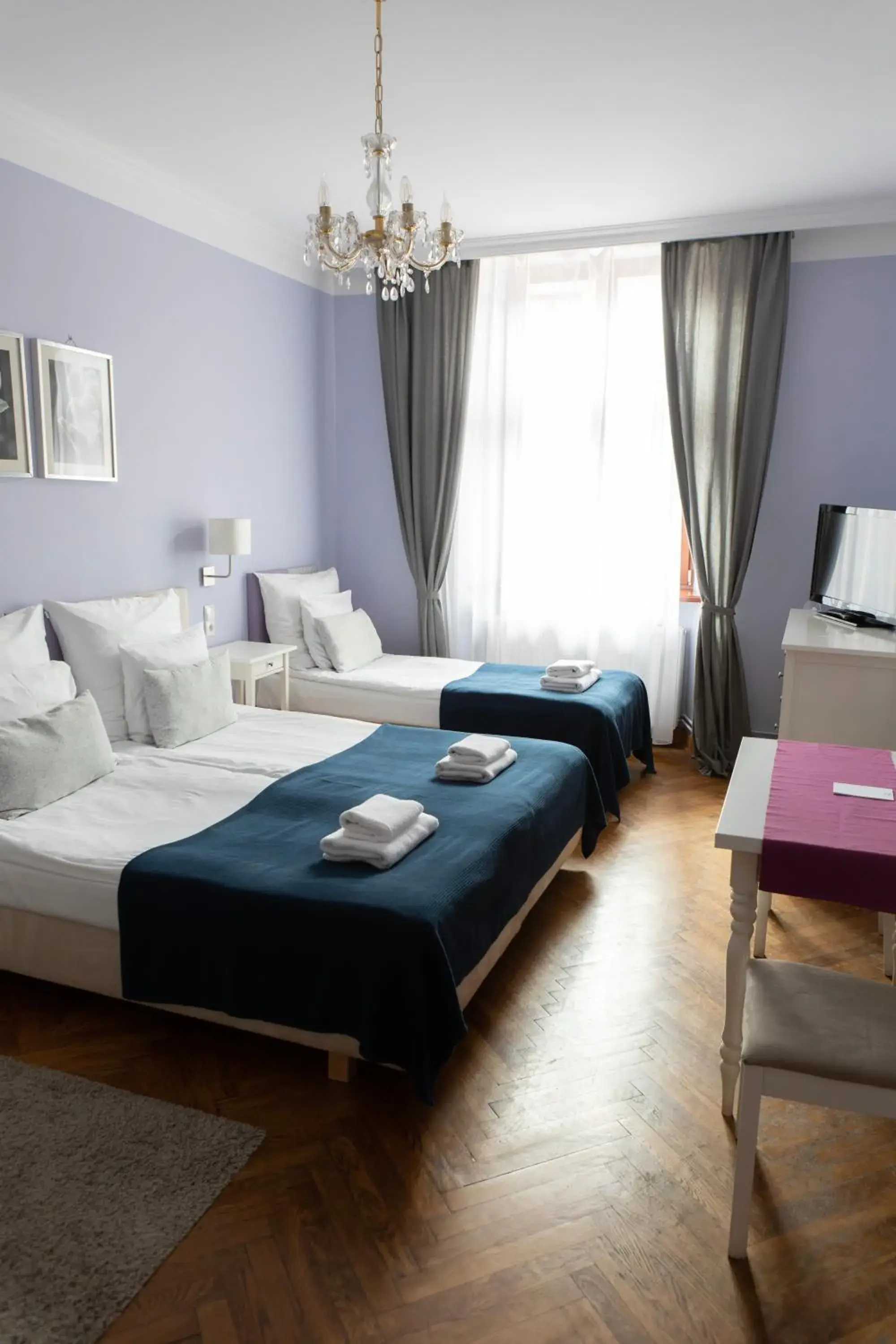 Triple Room in Gołębia 8 Residence Triple Room in Gołębia 8 Residence