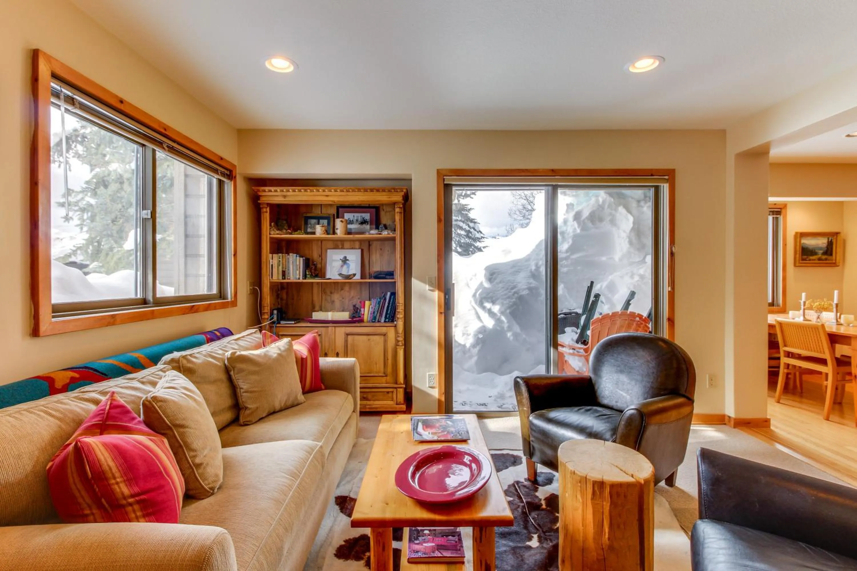 Bluff Mountain Charmer