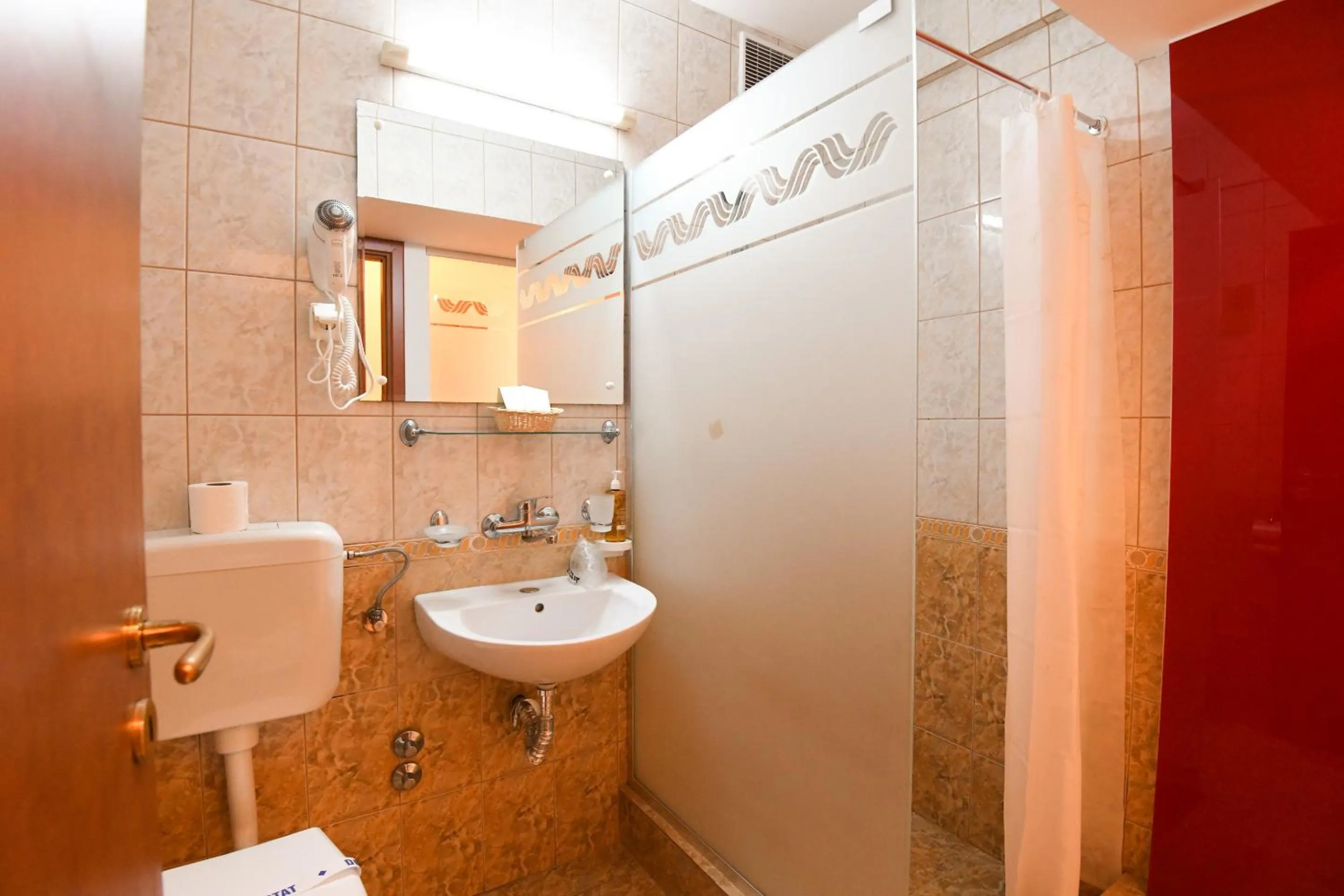 Complex Modern All Inclusive