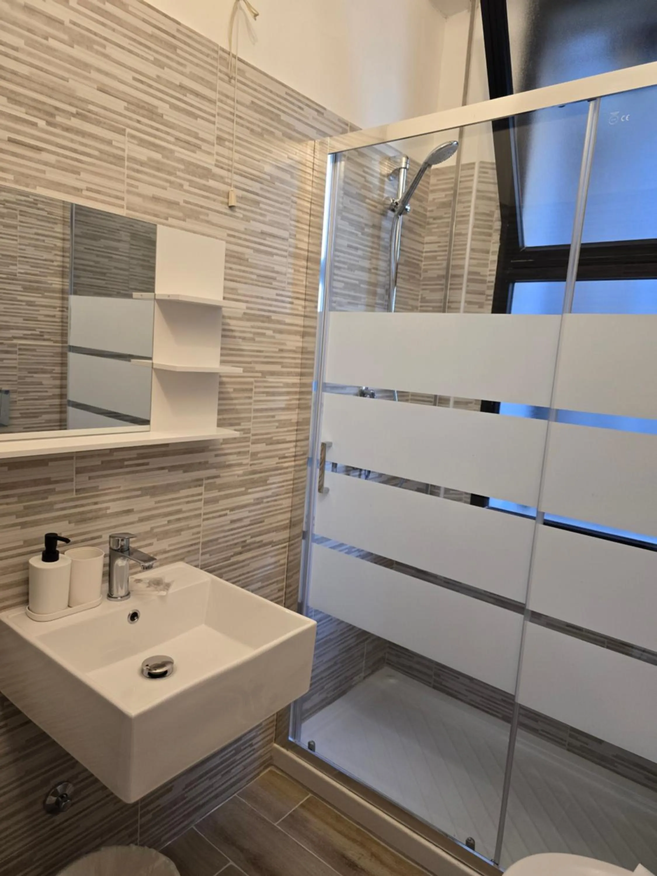 Hotel Annarita-mezza pensione plus- spiaggia inclusa