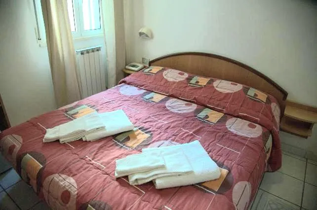 Hotel Annarita-mezza pensione plus- spiaggia inclusa