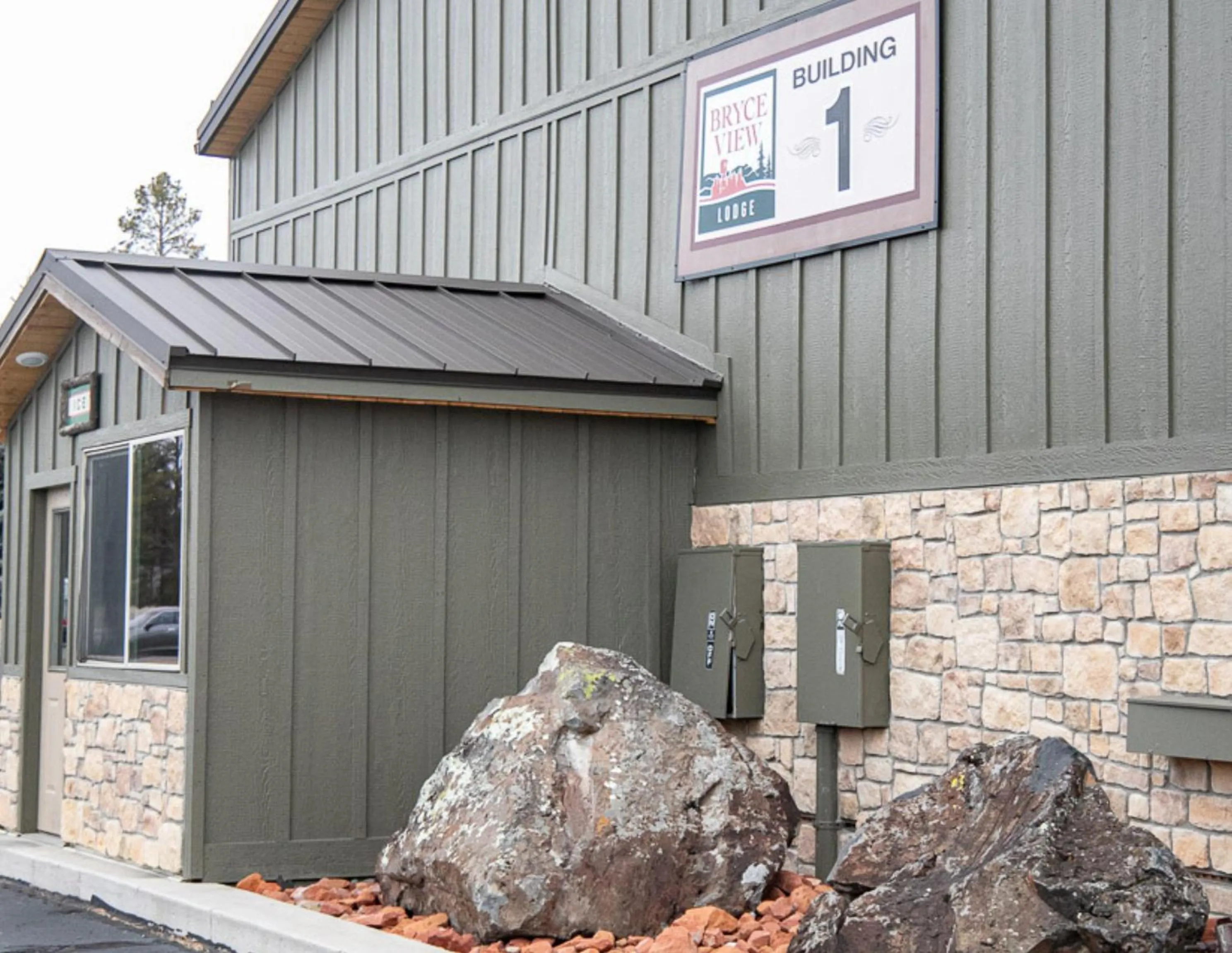 Property building in Bryce View Lodge Part of the Ruby's Inn Resort