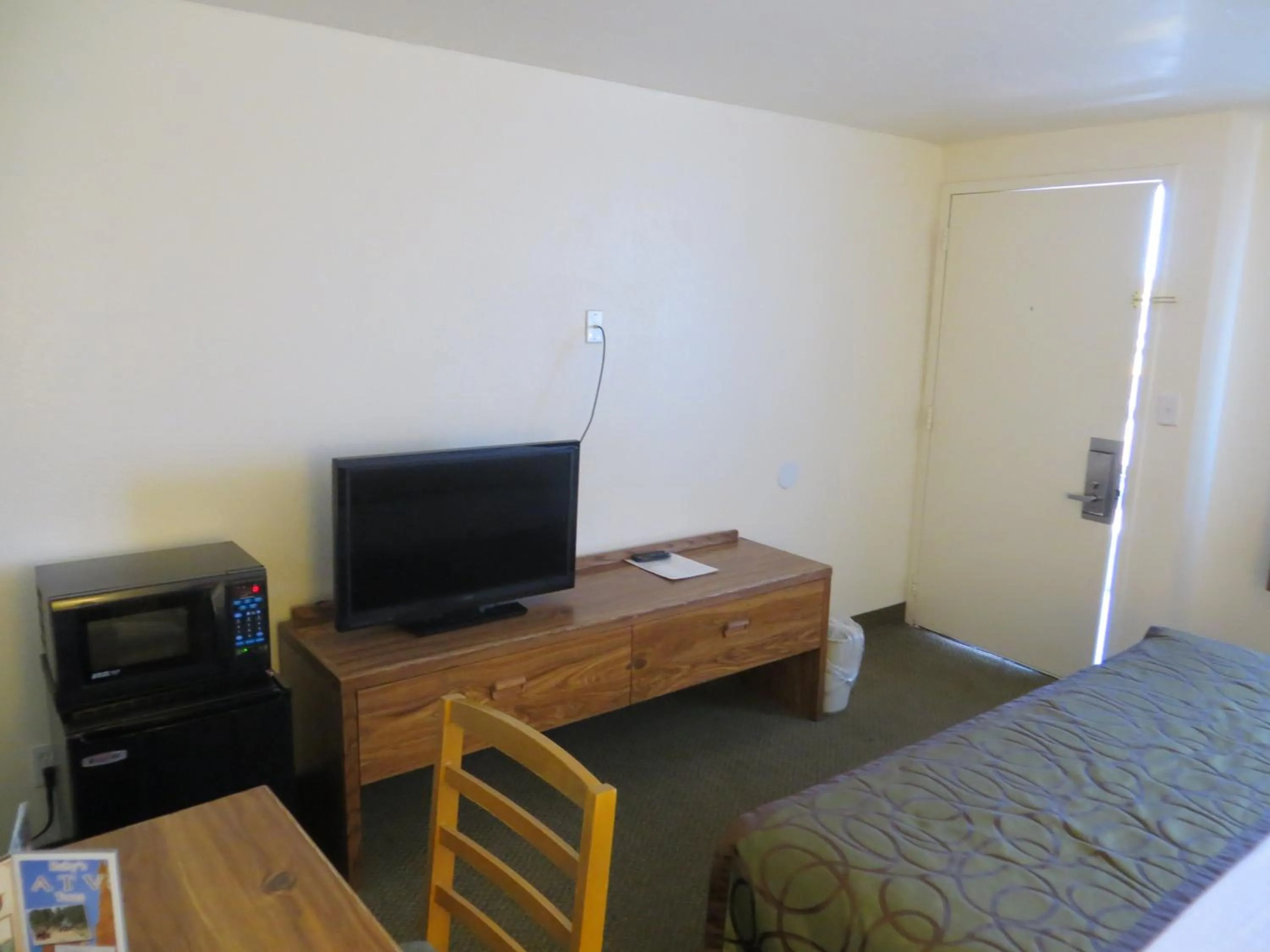 TV and multimedia, Bed in Bryce View Lodge Part of the Ruby's Inn Resort