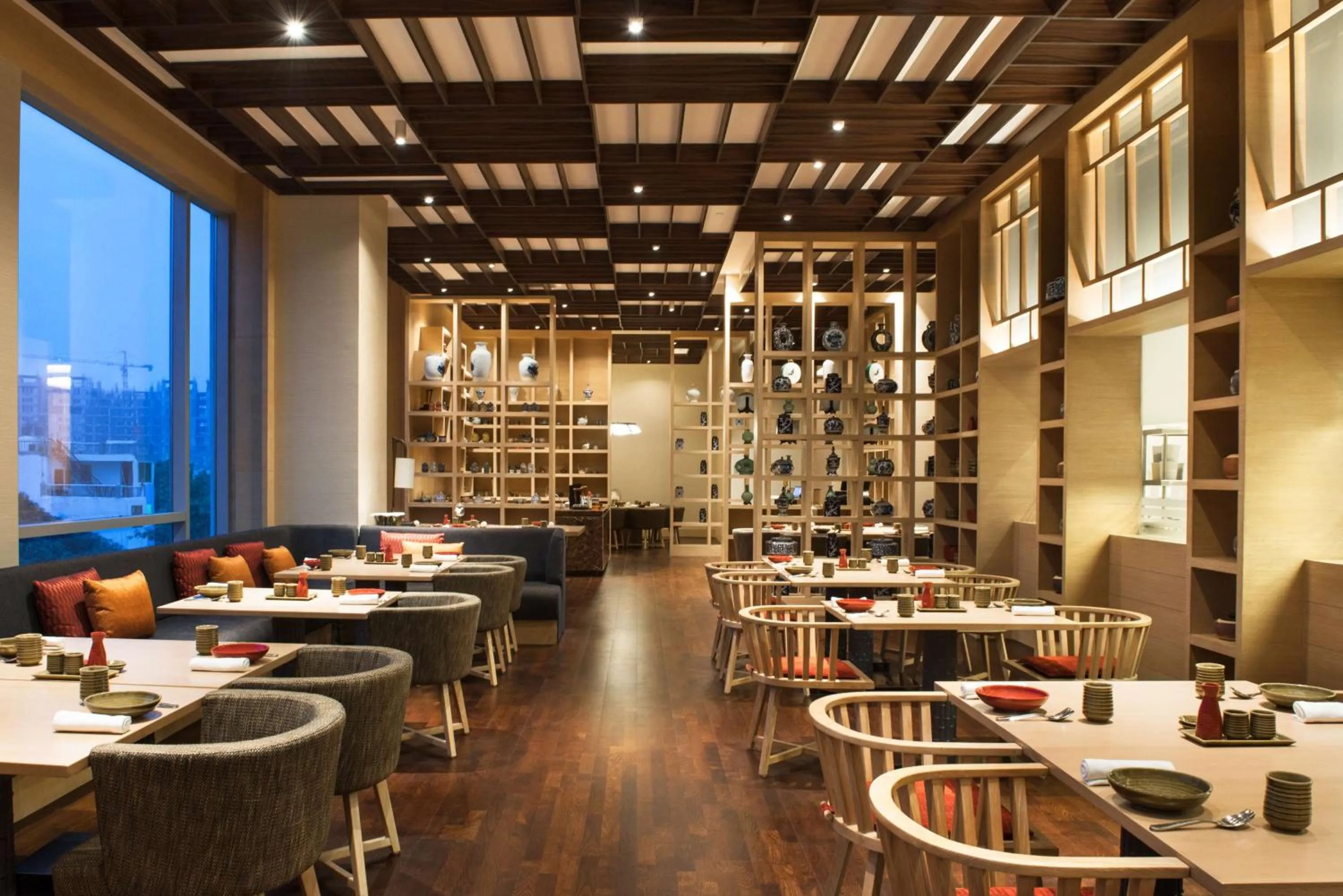 Restaurant/places to eat in Hyatt Regency Lucknow Gomti Nagar