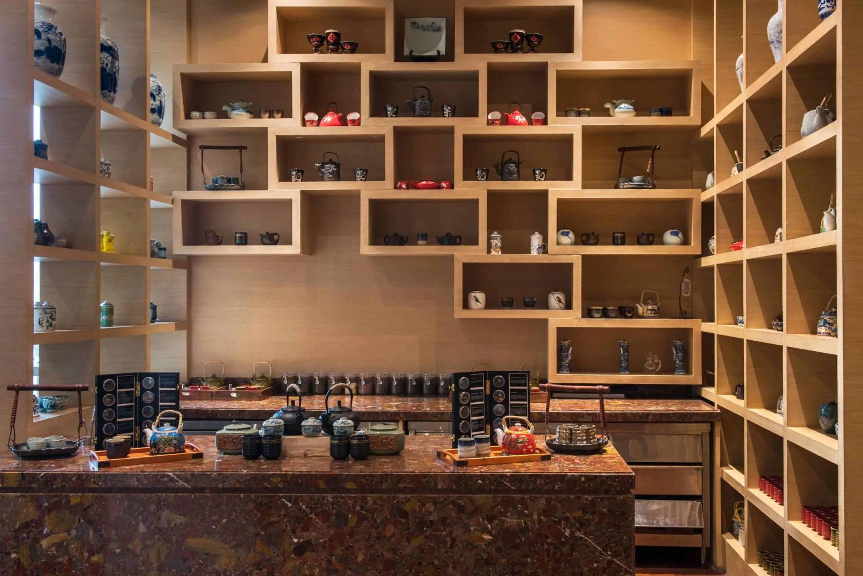 Restaurant/places to eat in Hyatt Regency Lucknow Gomti Nagar