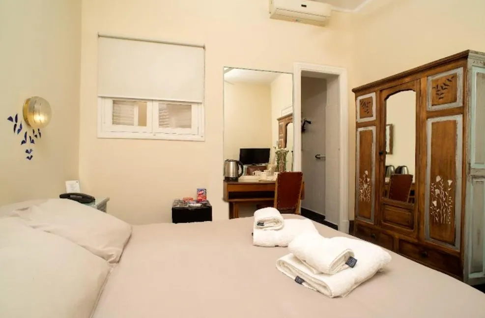 Bed in Hotel Colonial Salta