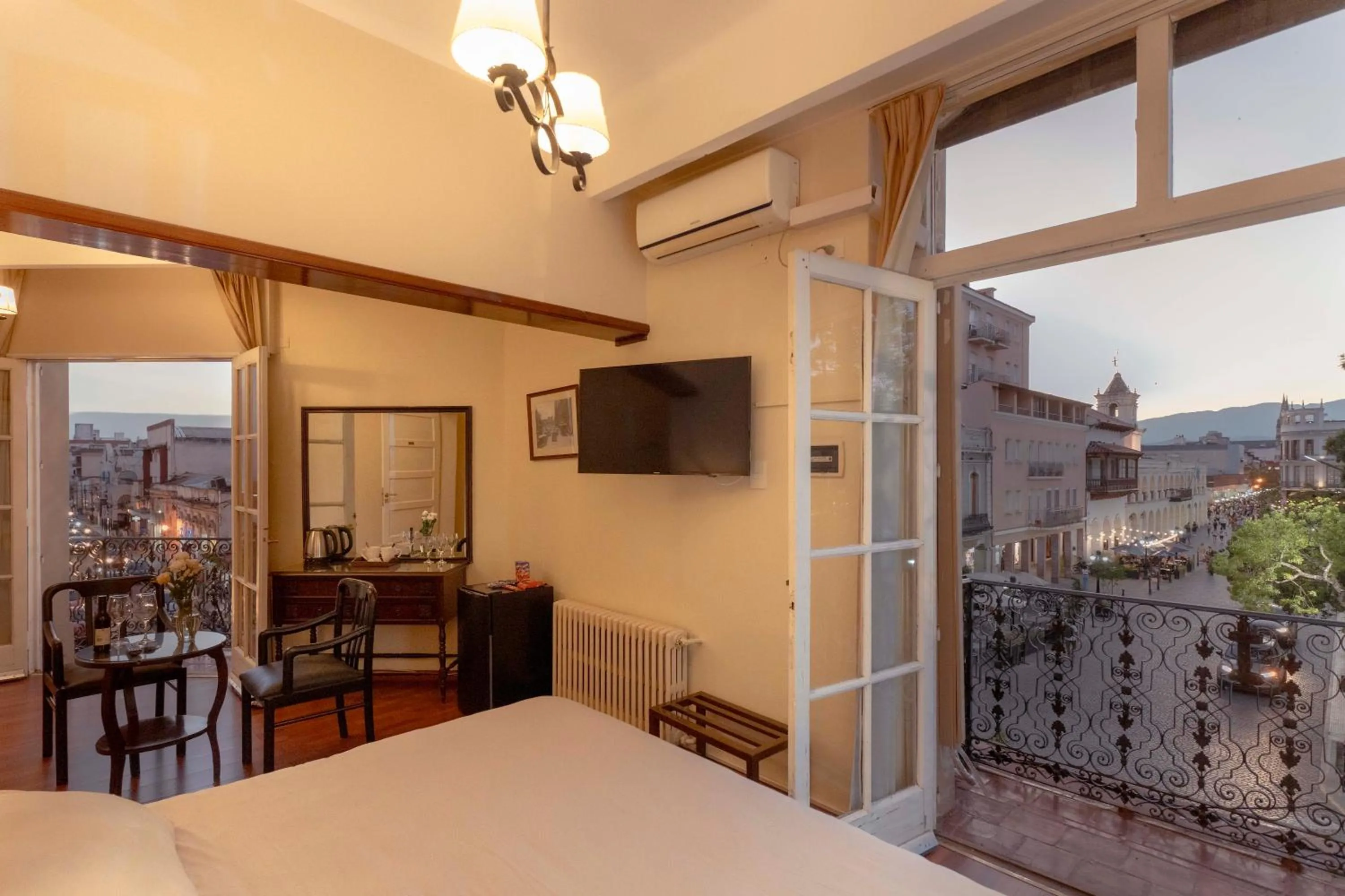 Hotel Colonial Salta