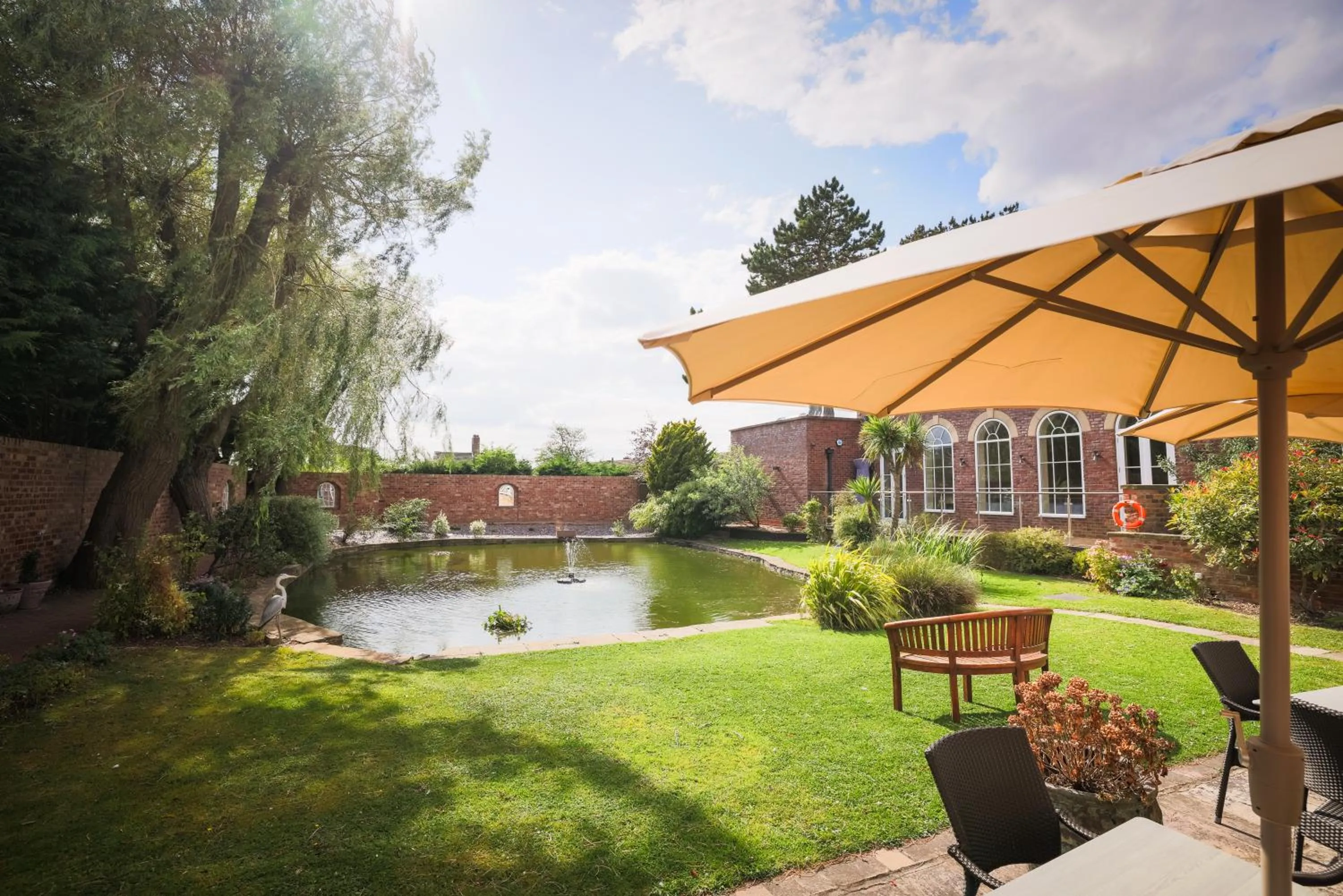 Property building in Stallingborough Grange Hotel