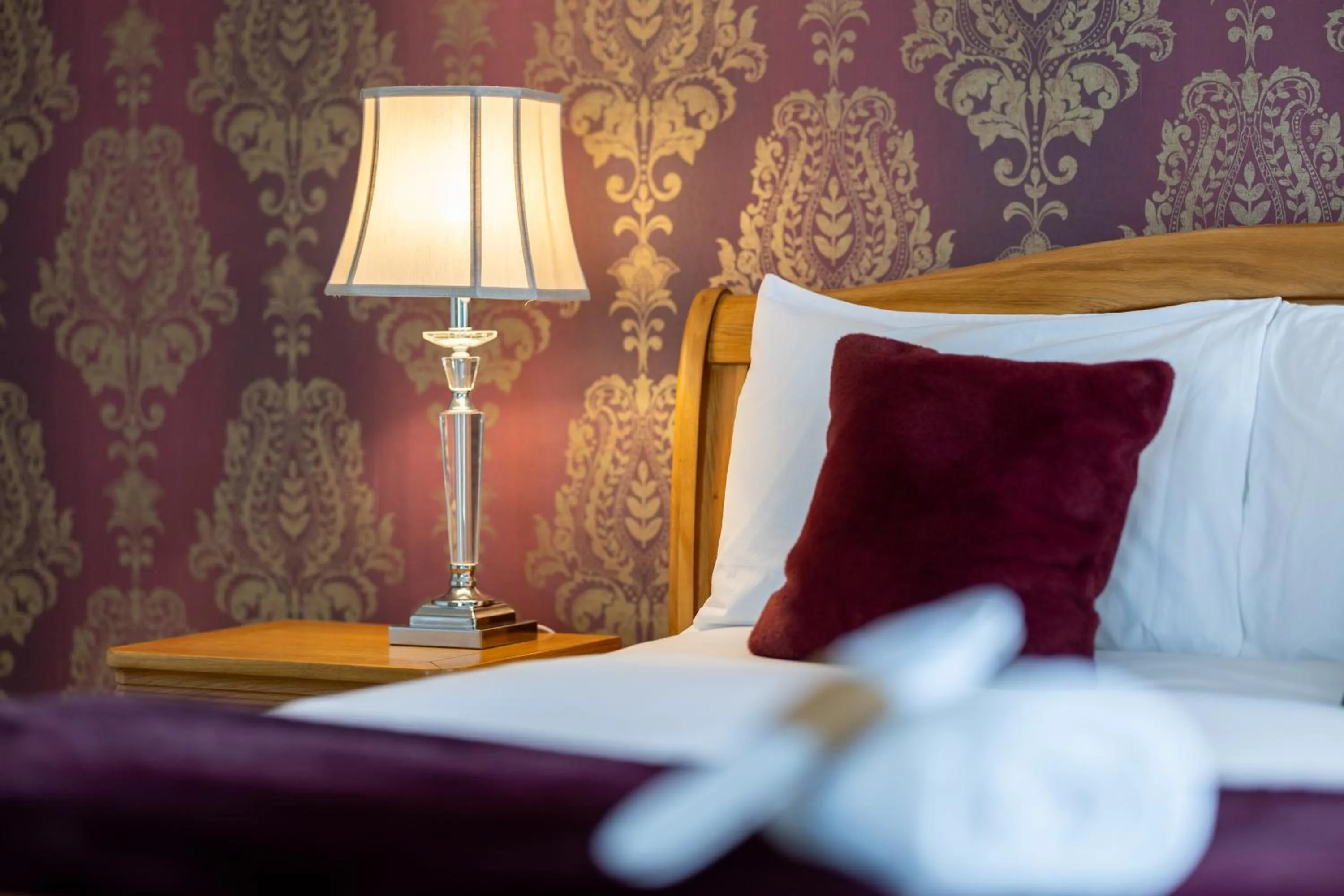 Toilet, Bed in Stallingborough Grange Hotel