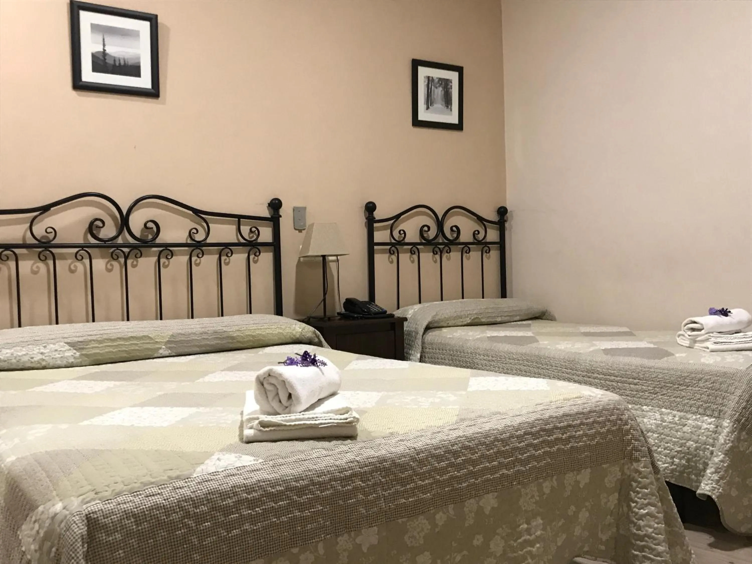 Bedroom, Bed in Hostal El Pilar